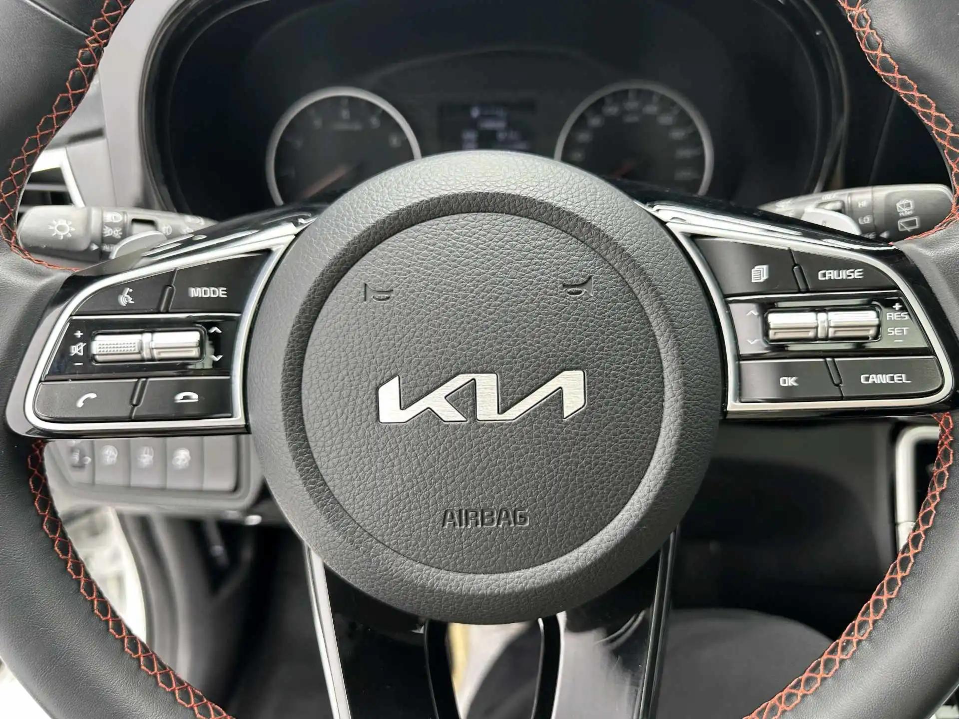 Kia 2021 KX3 (Optima) 1.5 CVT Trendy Edition Automatic 15