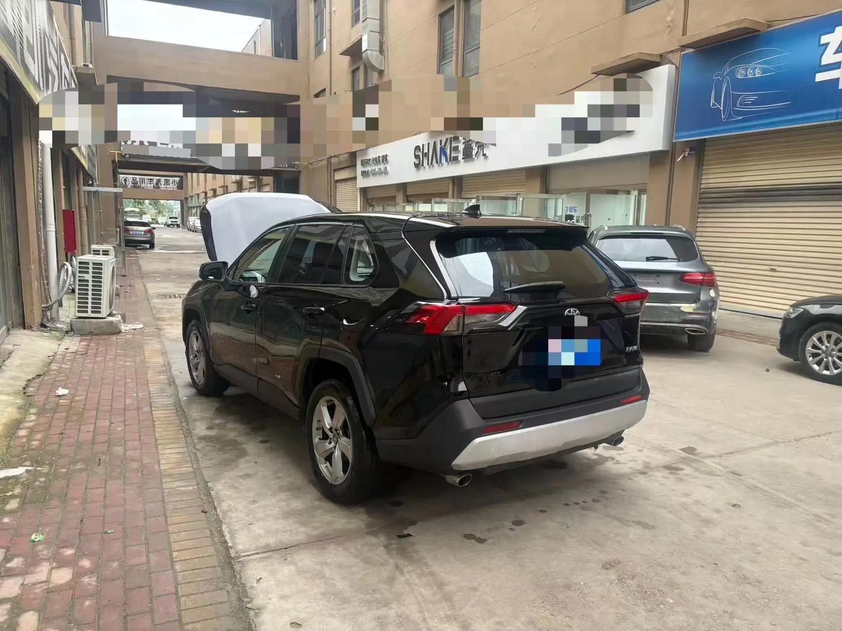 RAV4 Rongfeng 2020 2.0L CVT Two-Drive Fashion Edition 4