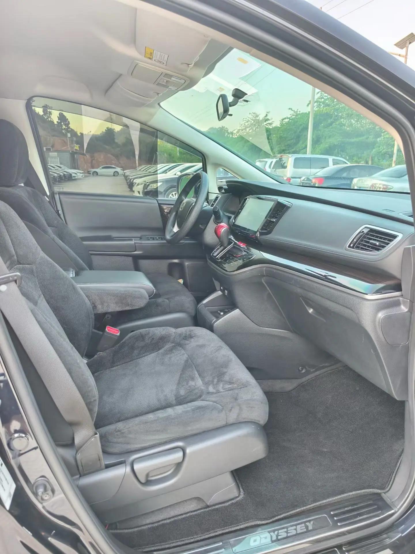 Odyssey 2019 2.0L Sharp and Comfortable Edition 6