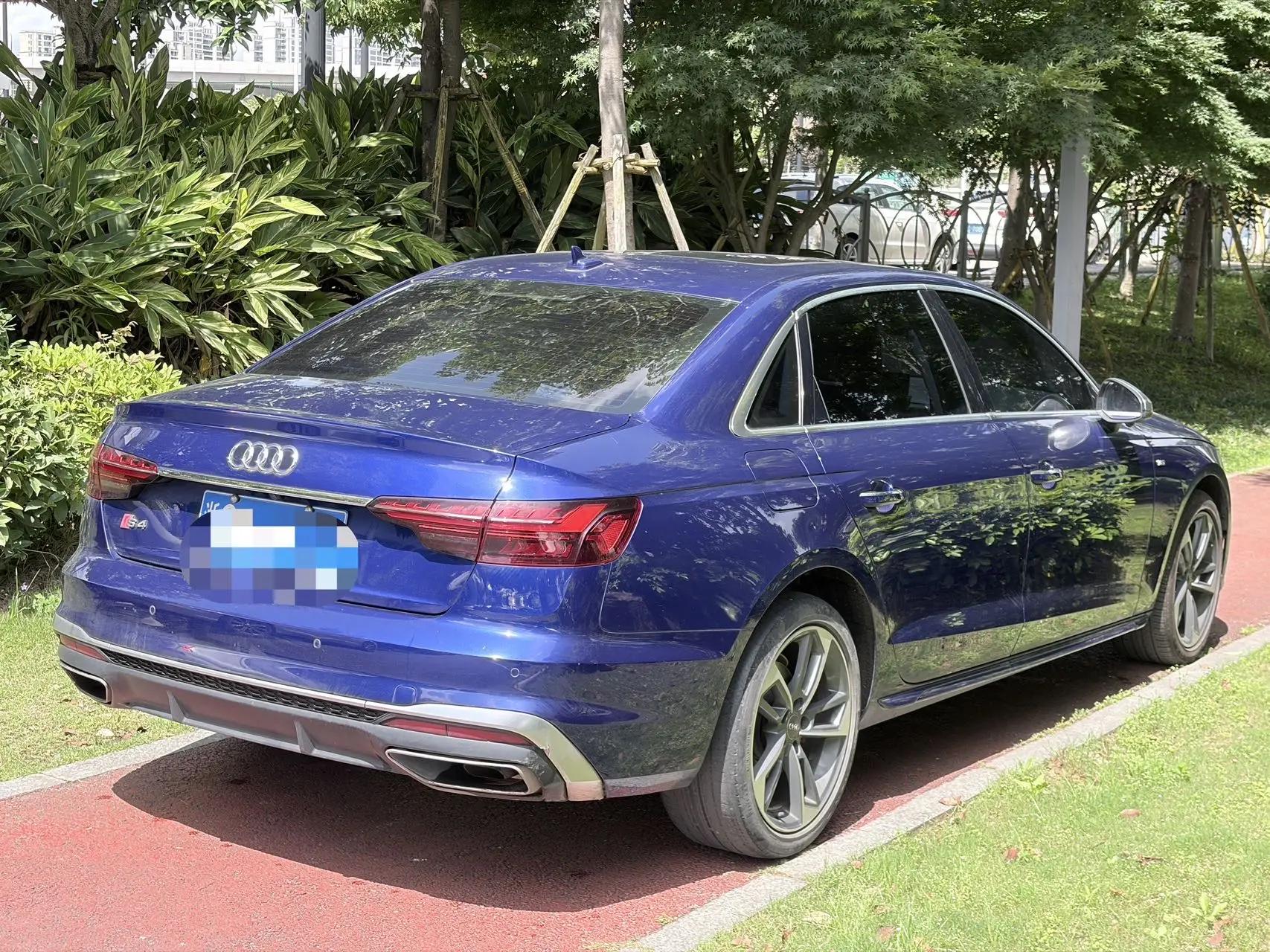 Audi A4L 2020 40 TFSI Fashion Dynamic 4
