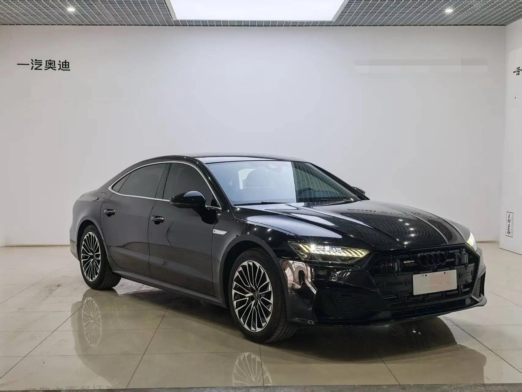 Audi 2024 A7L 2.0TFSI 45TFSI Luxury Automatic 2