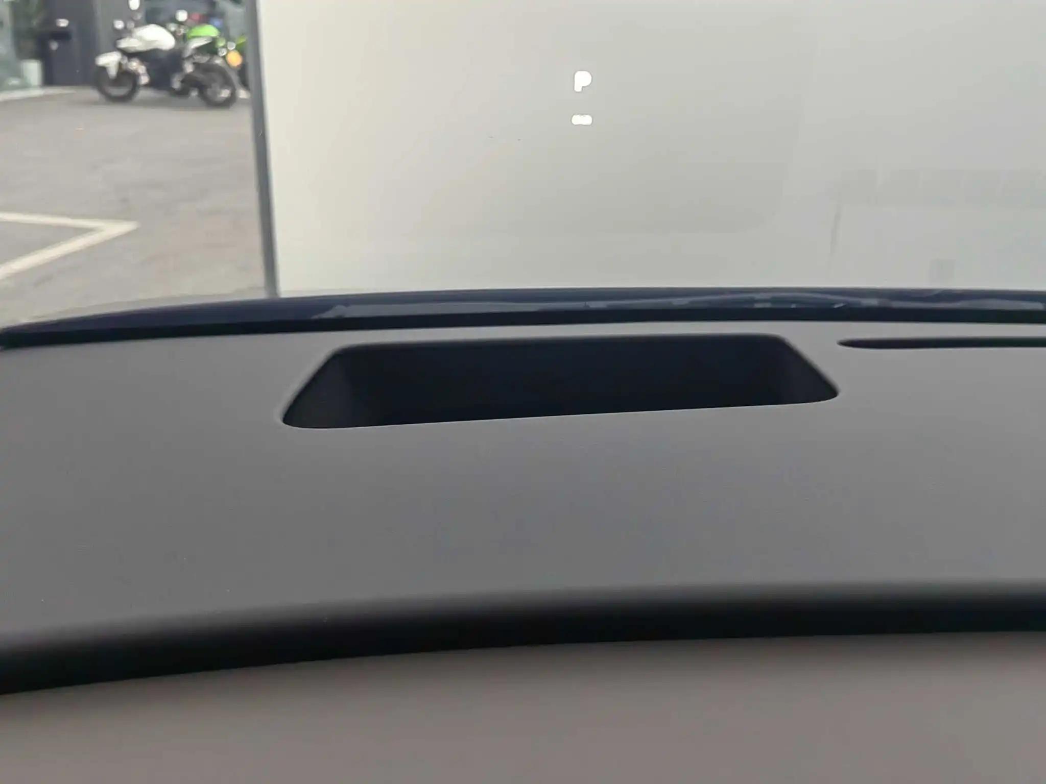 Li 2025 i8 Standard Edition Automatic 8