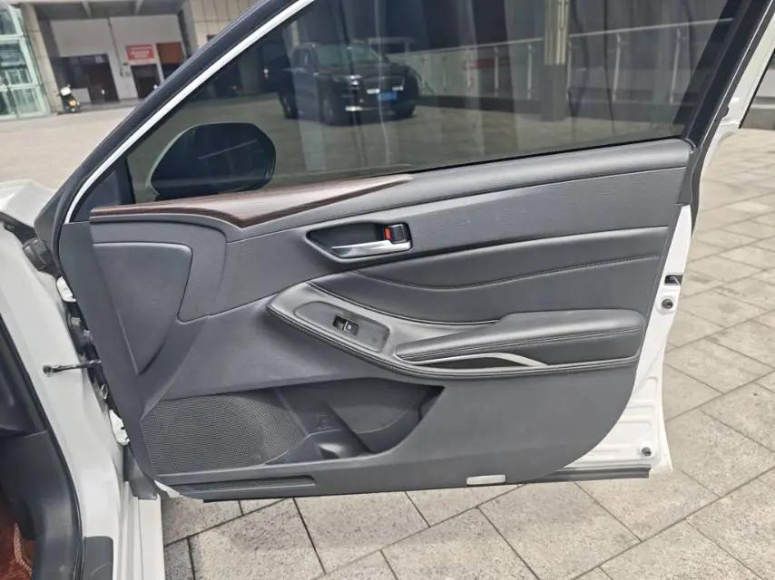 Toyota 2023 Asian Dragon 2.0 Stepless Enterprising Automatic Gear 12