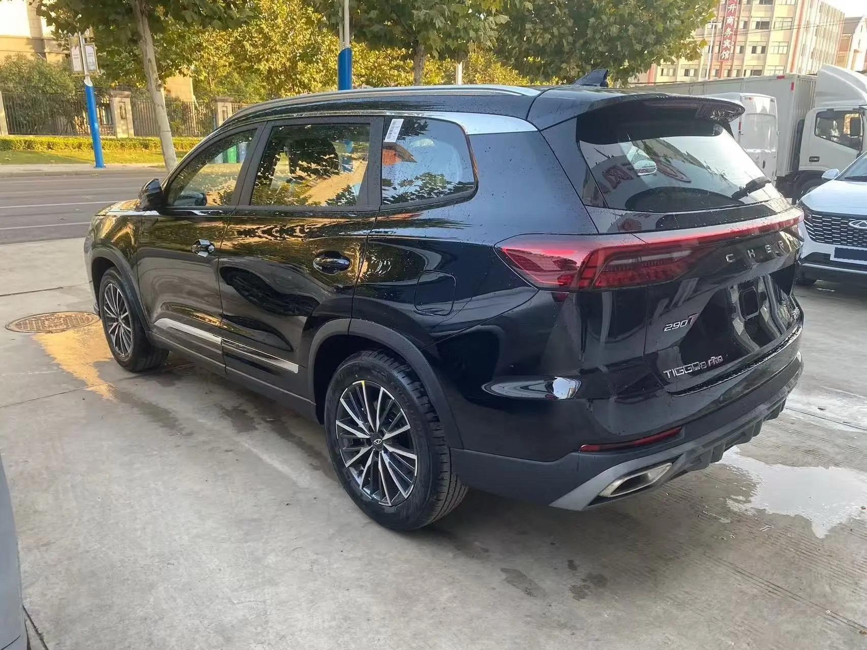 Chery 2025 Ruihu 8 PRO 1.6T 290T Two-Drive Luxury Automatic 3