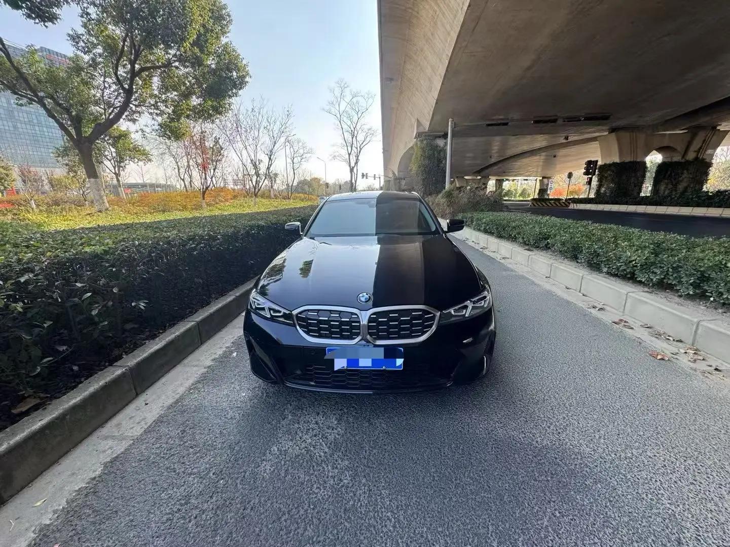 BMW 3 Series 2023 325Li M Sports Suit 2