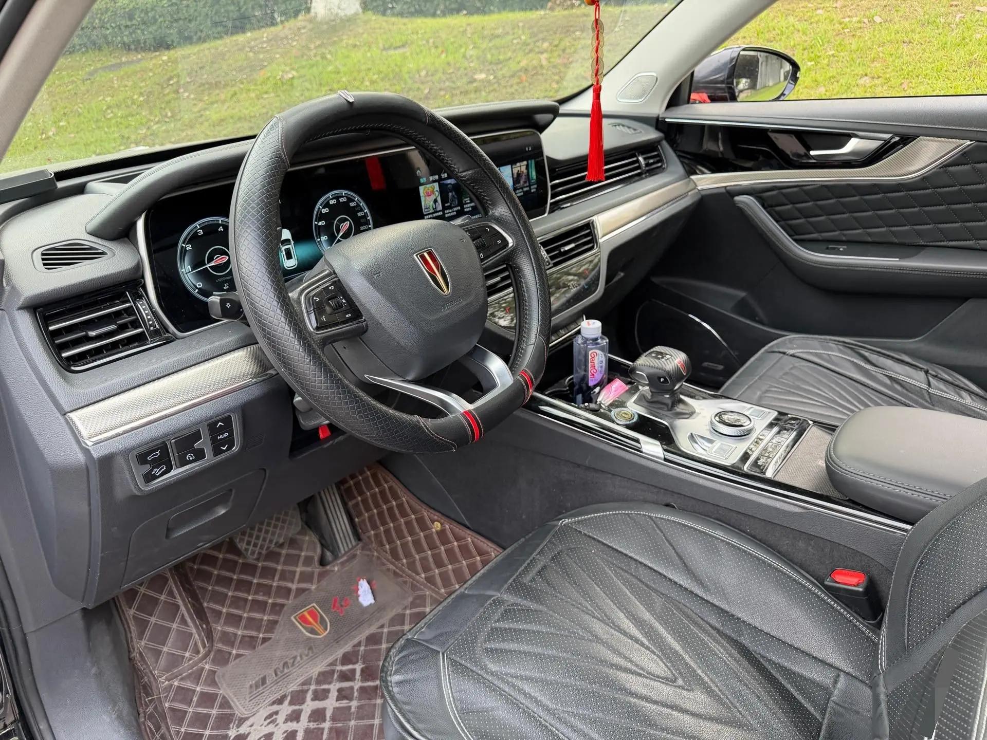 HongQi HS5 2019 2.0T Zhilian Flag Edition 4