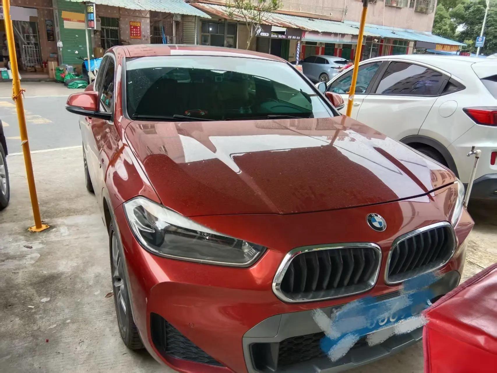 BMW X2 2020 sDrive25i leading M off-road suit 2
