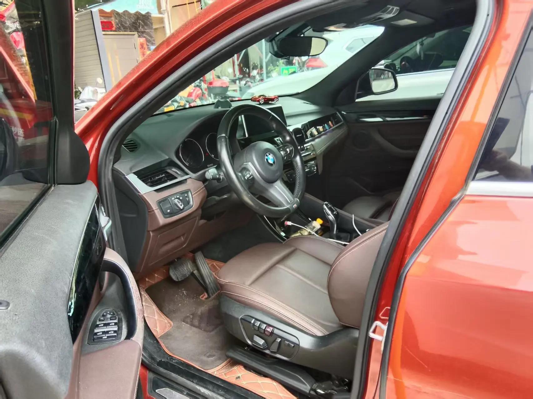 BMW X2 2020 sDrive25i leading M off-road suit 5