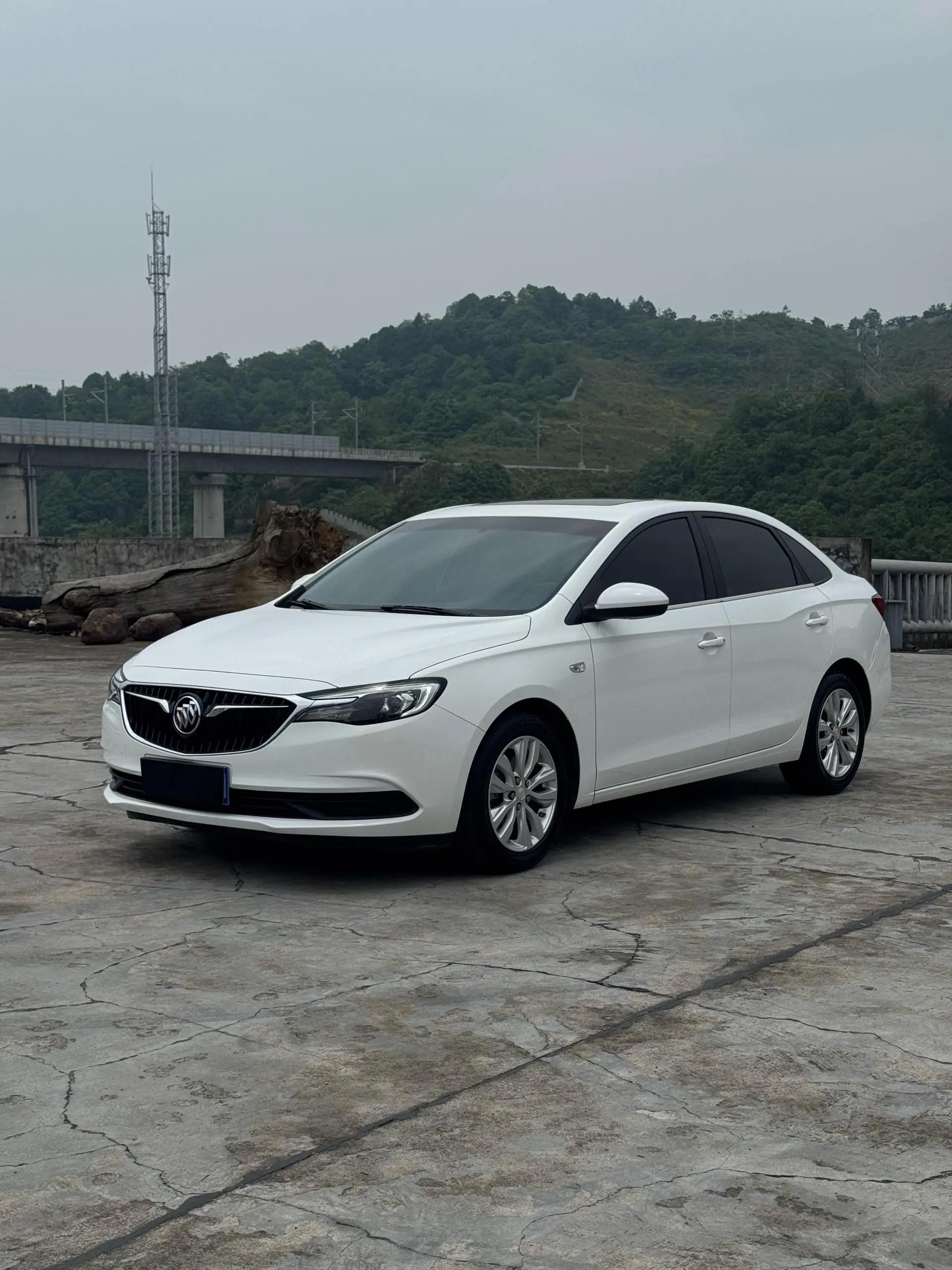 Yinglang 2021 model change model 1.5L automatic elite model