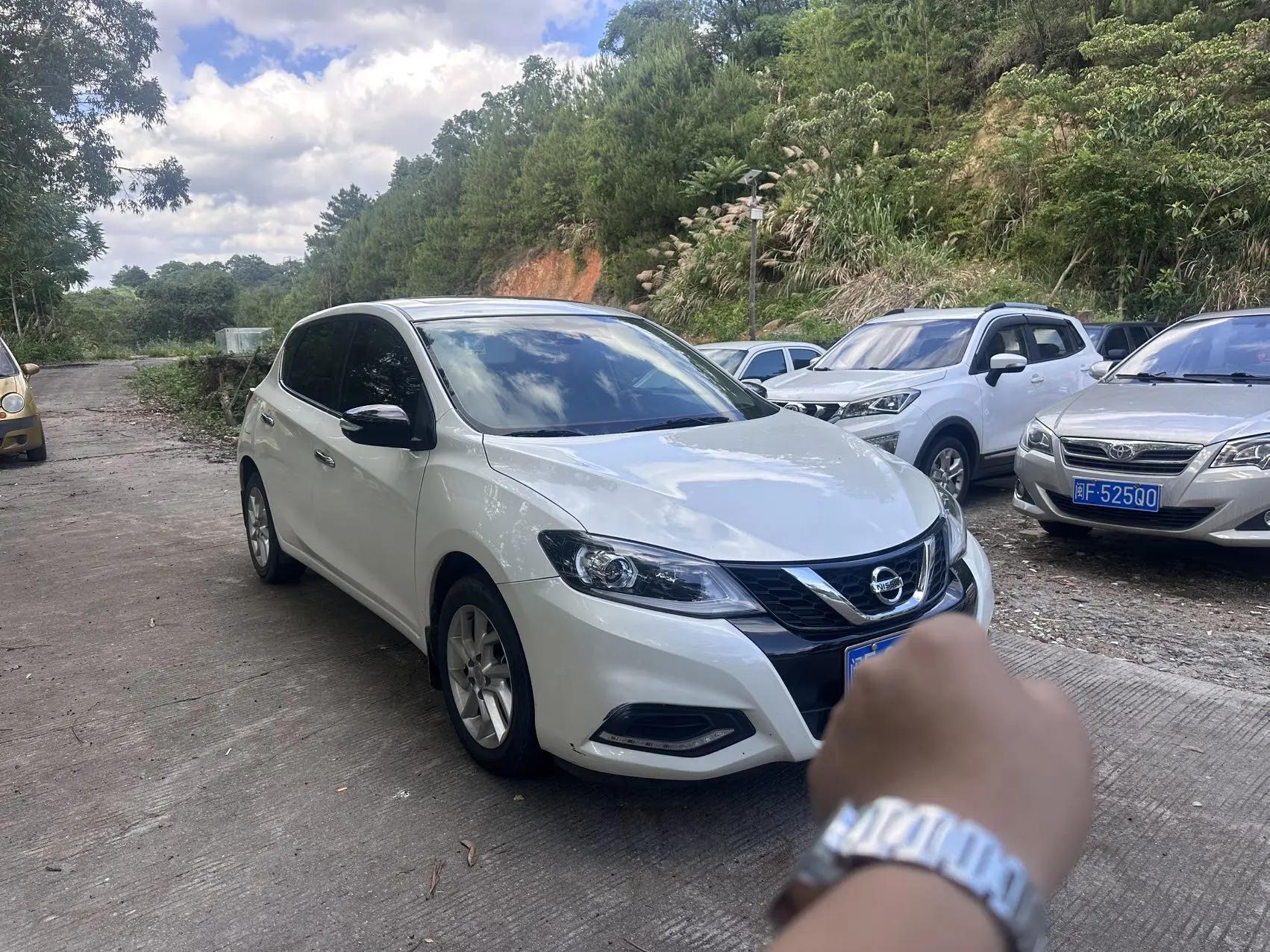 Li Da TIIDA 2021 1.6L CVT Zhizun Edition 2