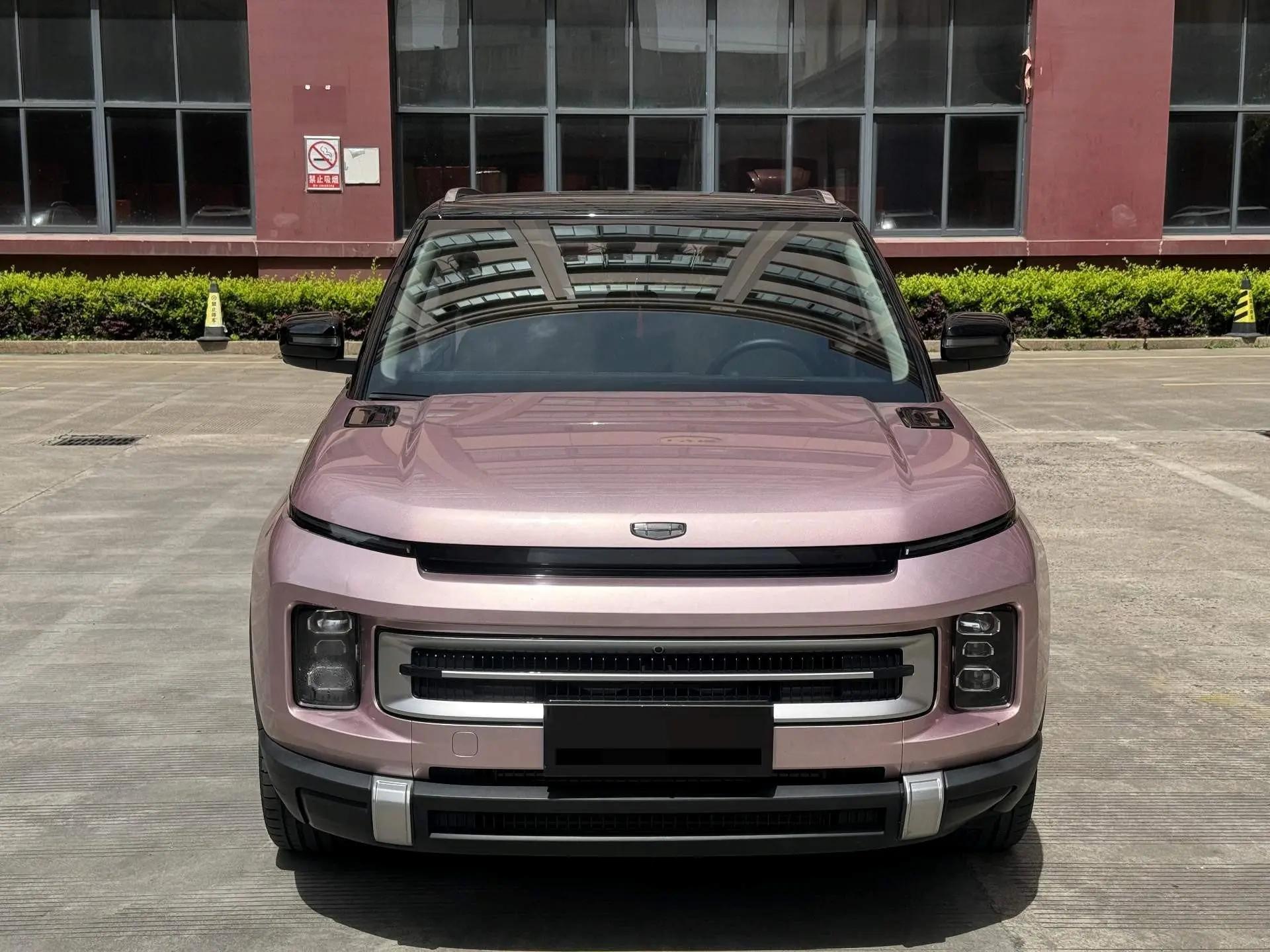 Geely ICON 2023 1.5TD Chocolate Alcohol Edition 2