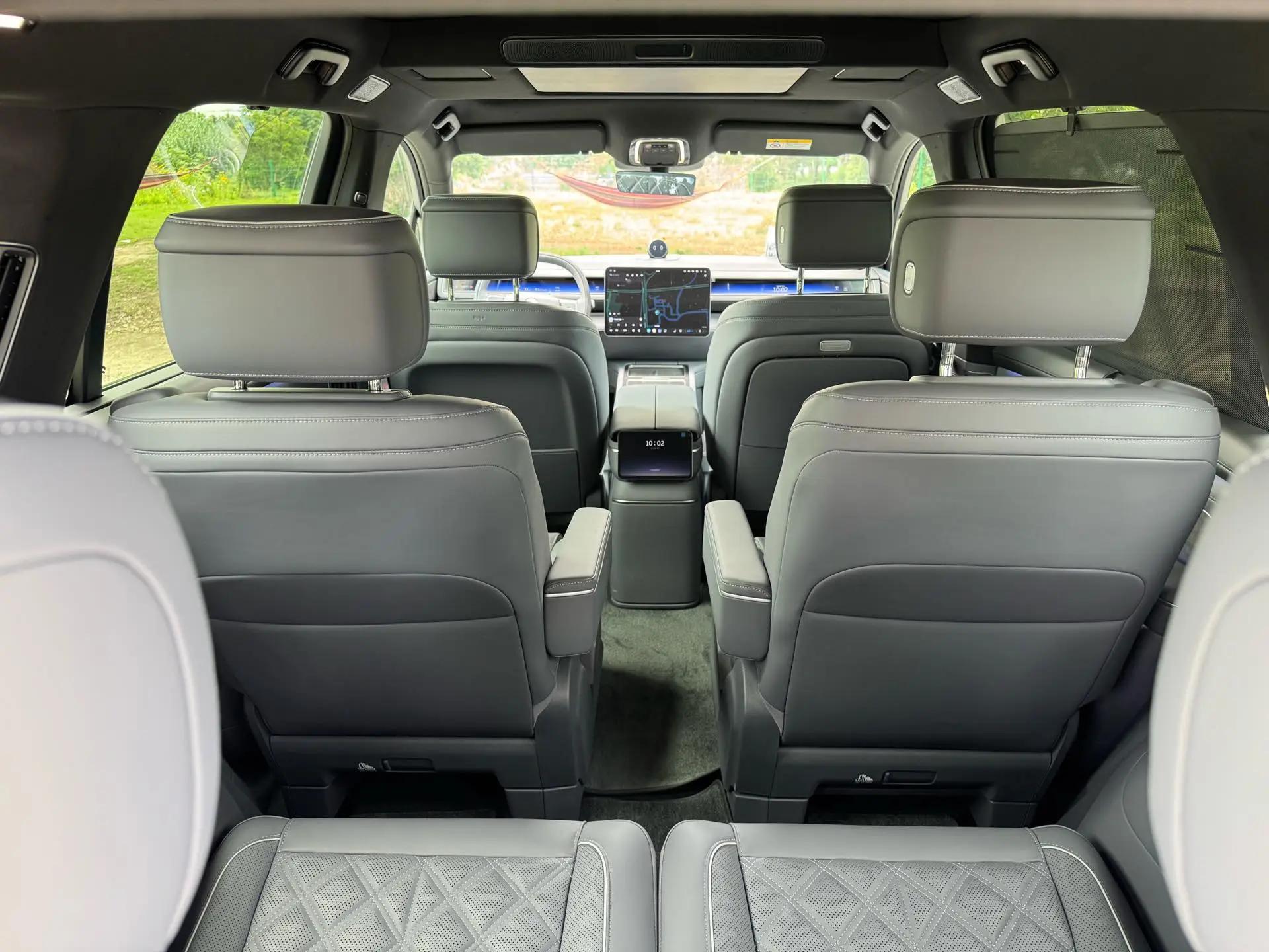 NIO 2026 ES8 6-Seater Executive Luxury Edition Automatic 7