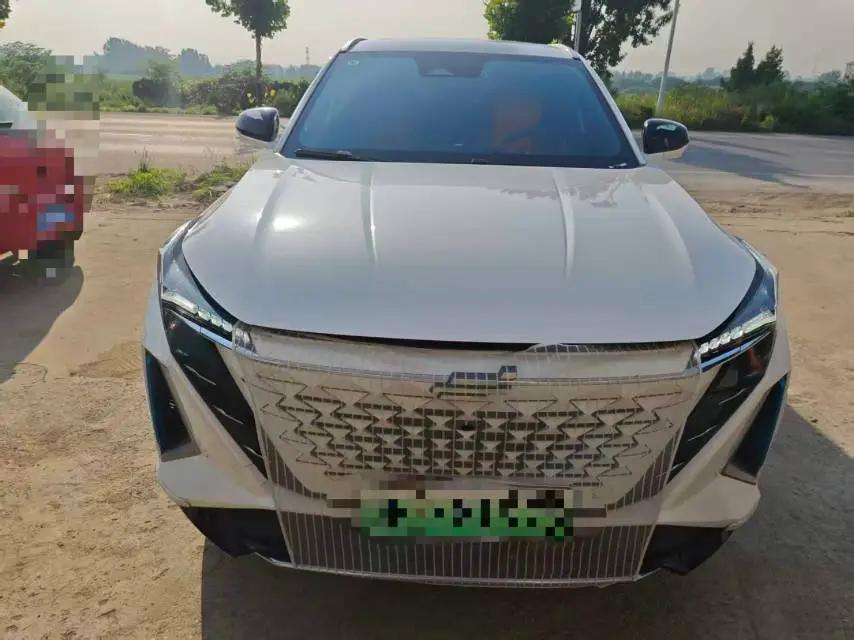 Oshan 2023 Z6 iDD 1.5T Triple Clutch 150KM Flagship PLUS Automatic 2