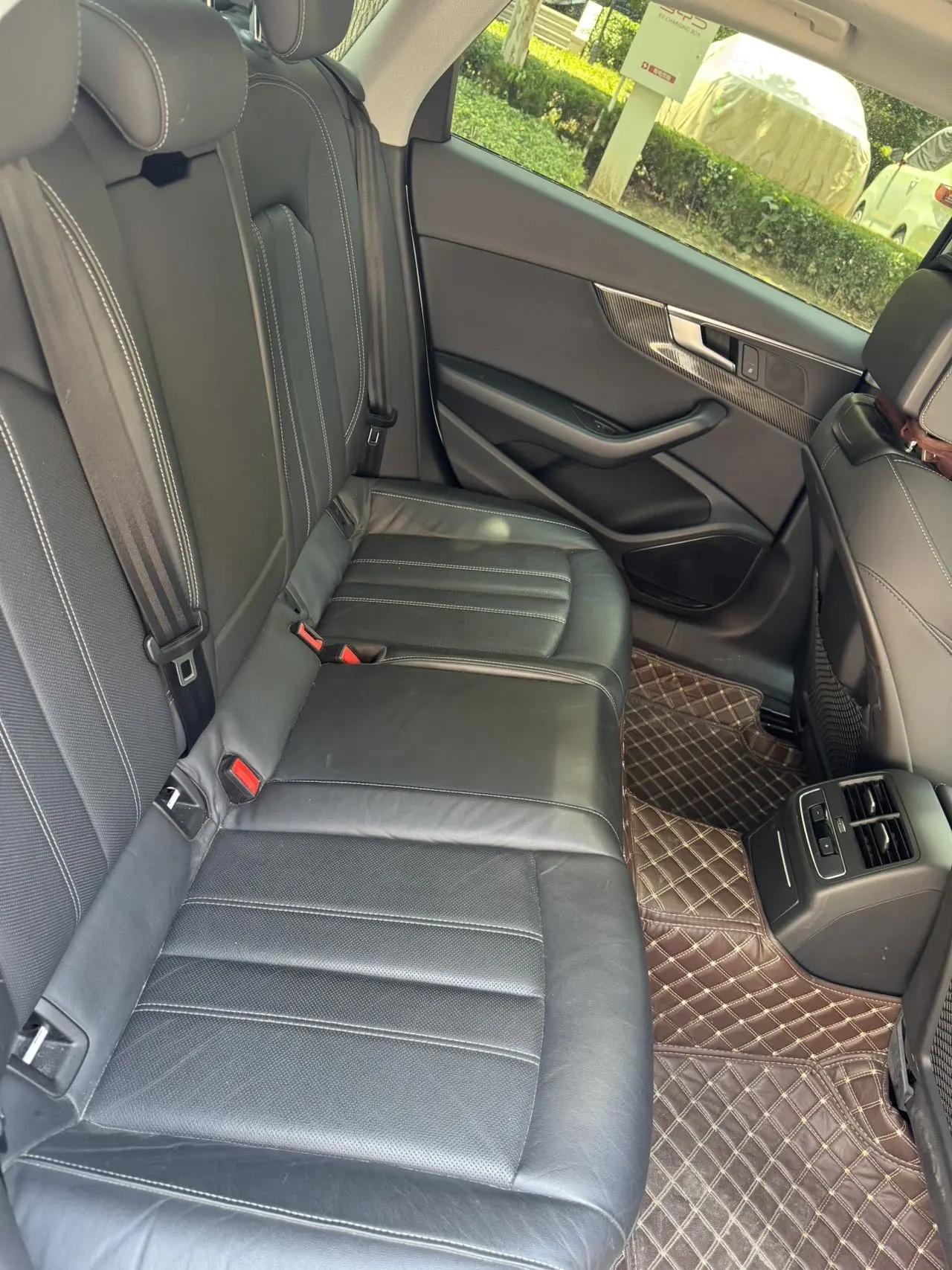 Audi A4L 2020 40 TFSI Fashion Dynamic 6