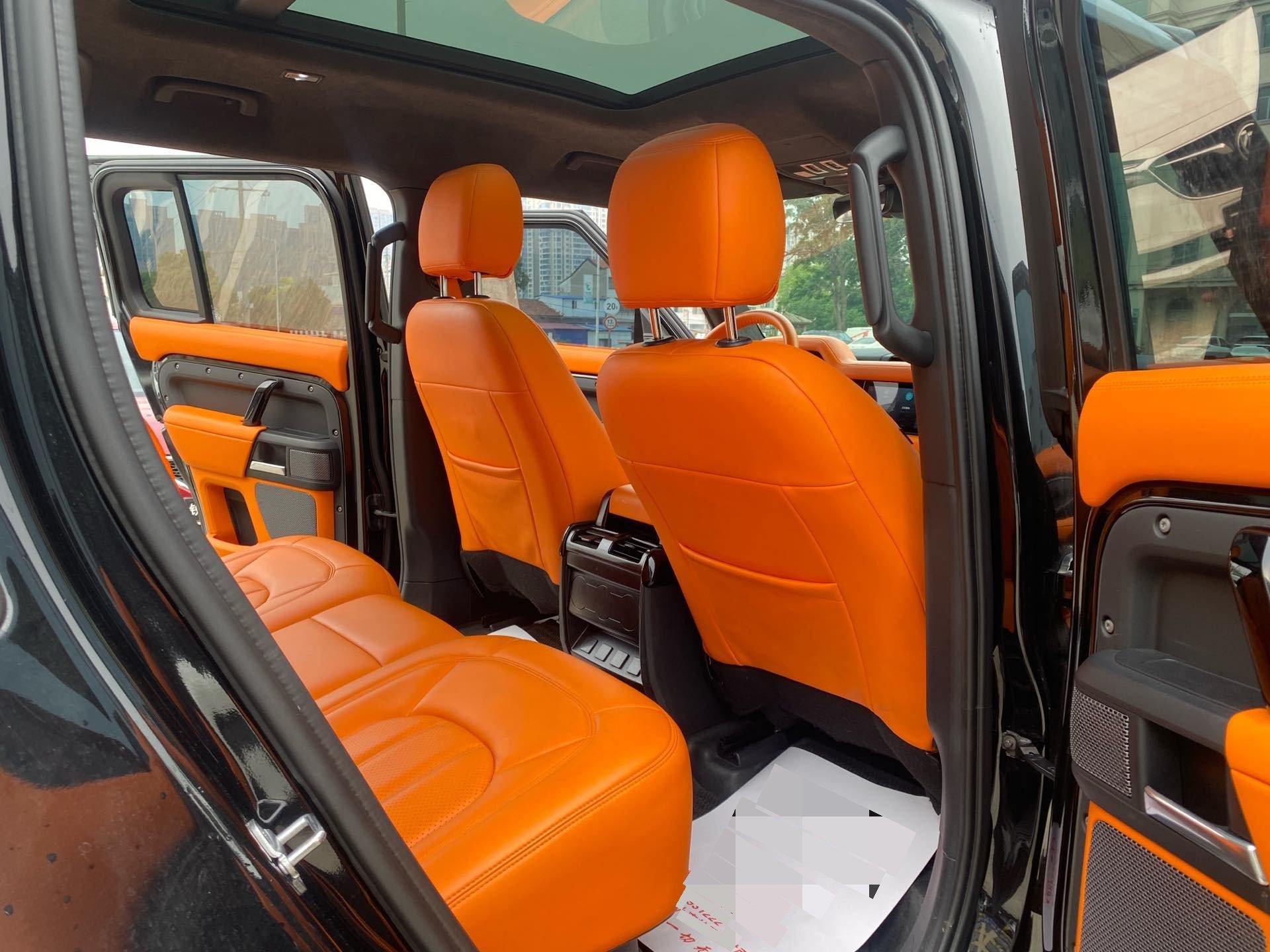 Land Rover Guard 2021 110 P400 SE 10