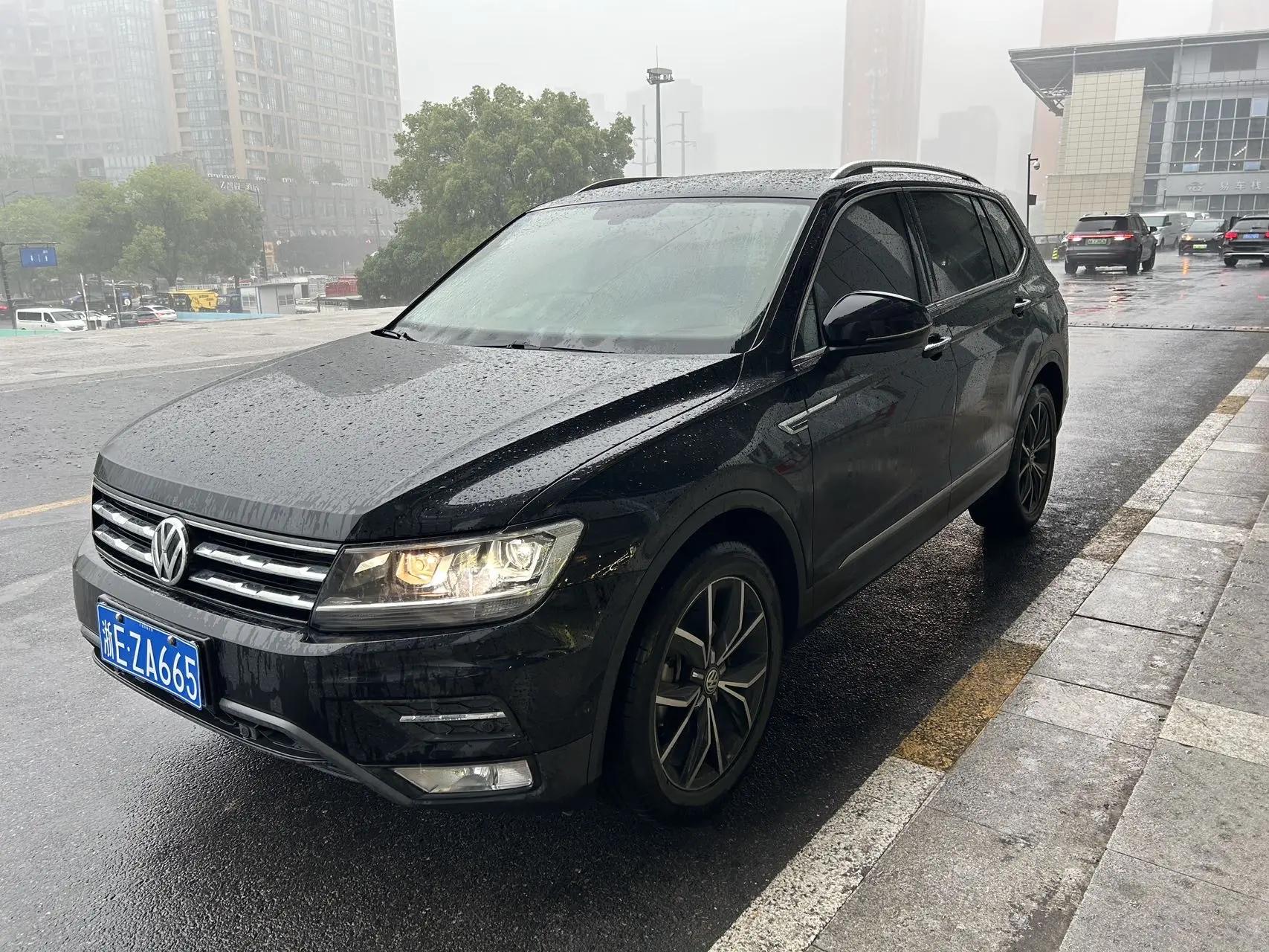 Tiguan L 2019 330TSI Auto Two-Drive Smart Deluxe Edition National V