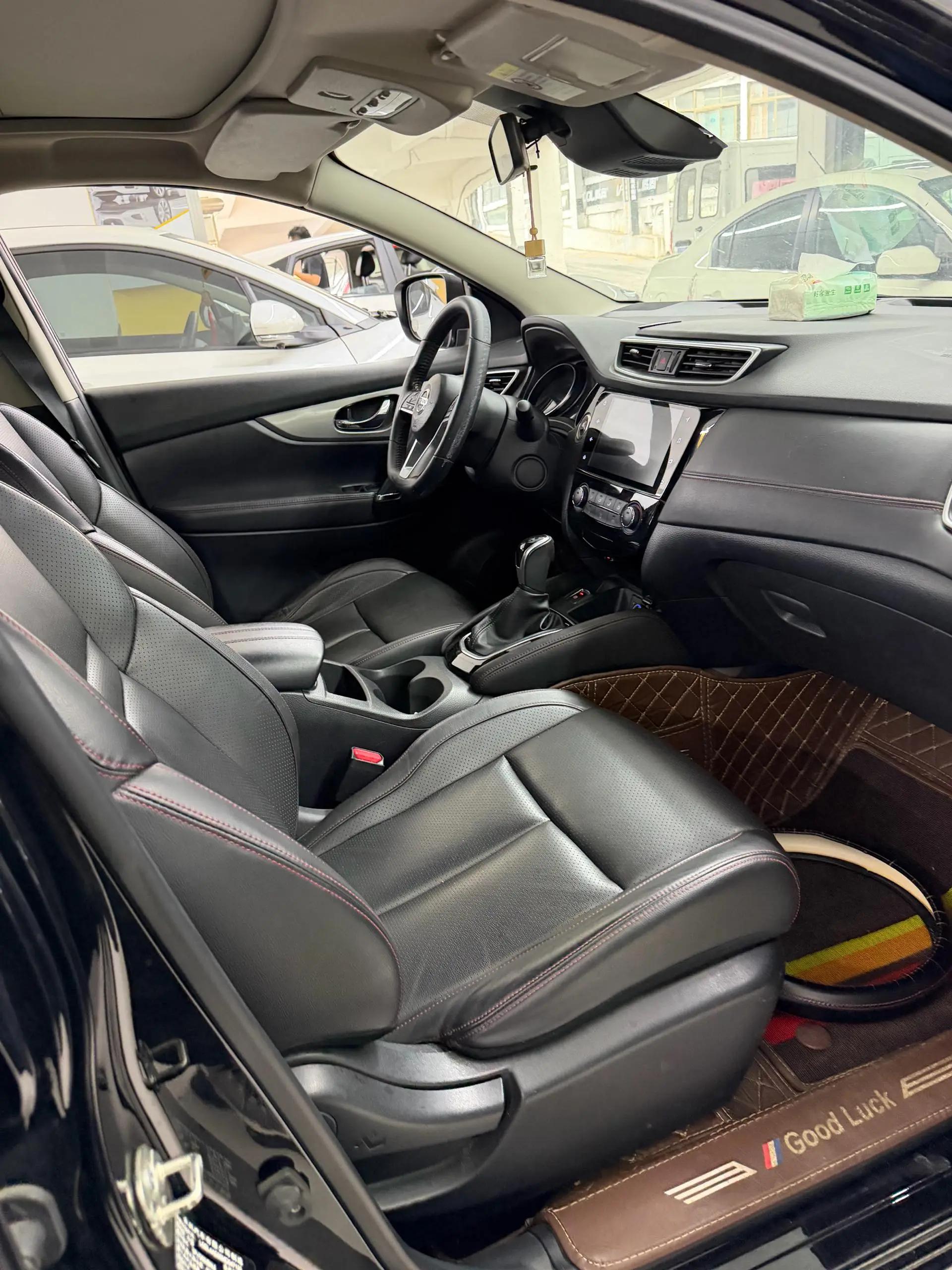 Qashqai 2021 2.0L CVT Luxury Edition 5