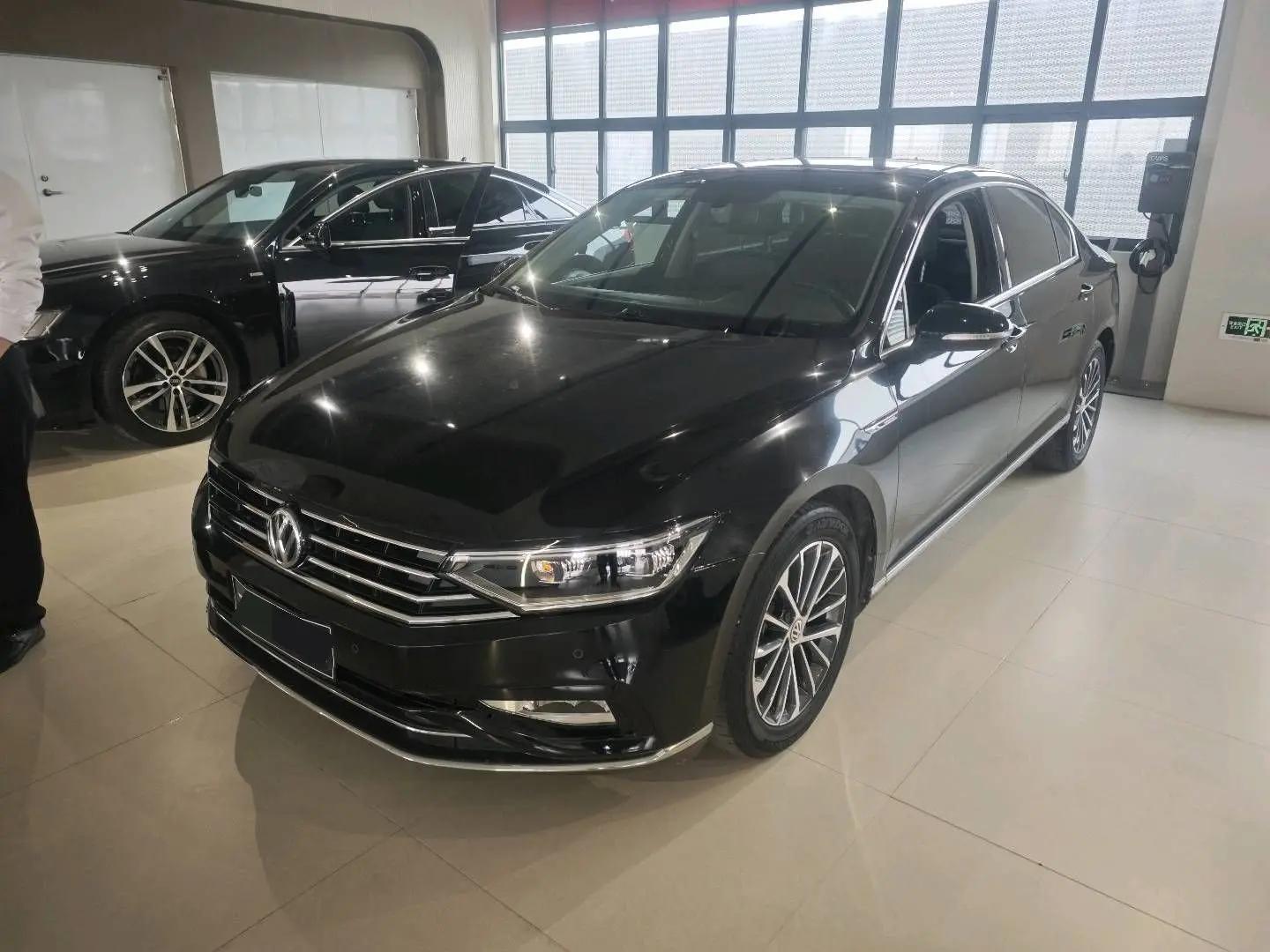 Magotan 2020 330TSI DSG Luxury Model