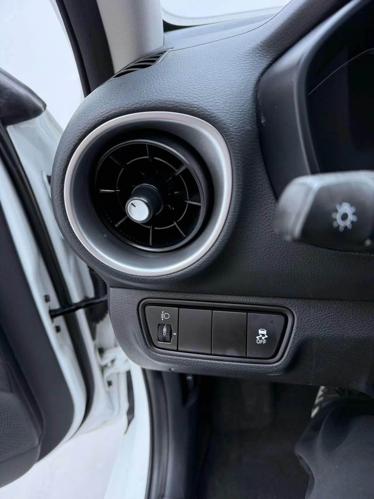 Kia K3 2021 1.5L CVT Fashion Edition 11