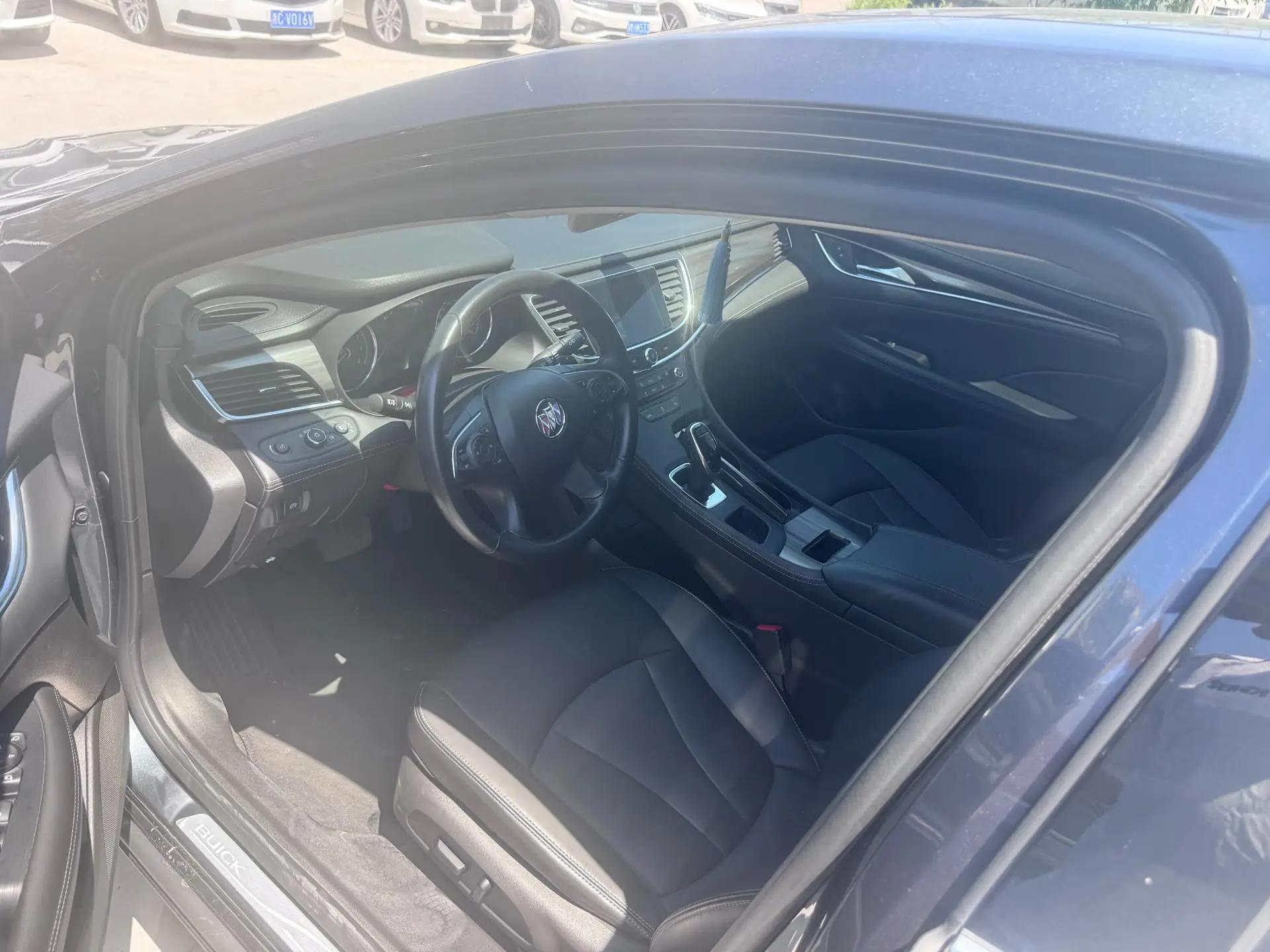 LaCrosse 2020 652T Luxury Model 3