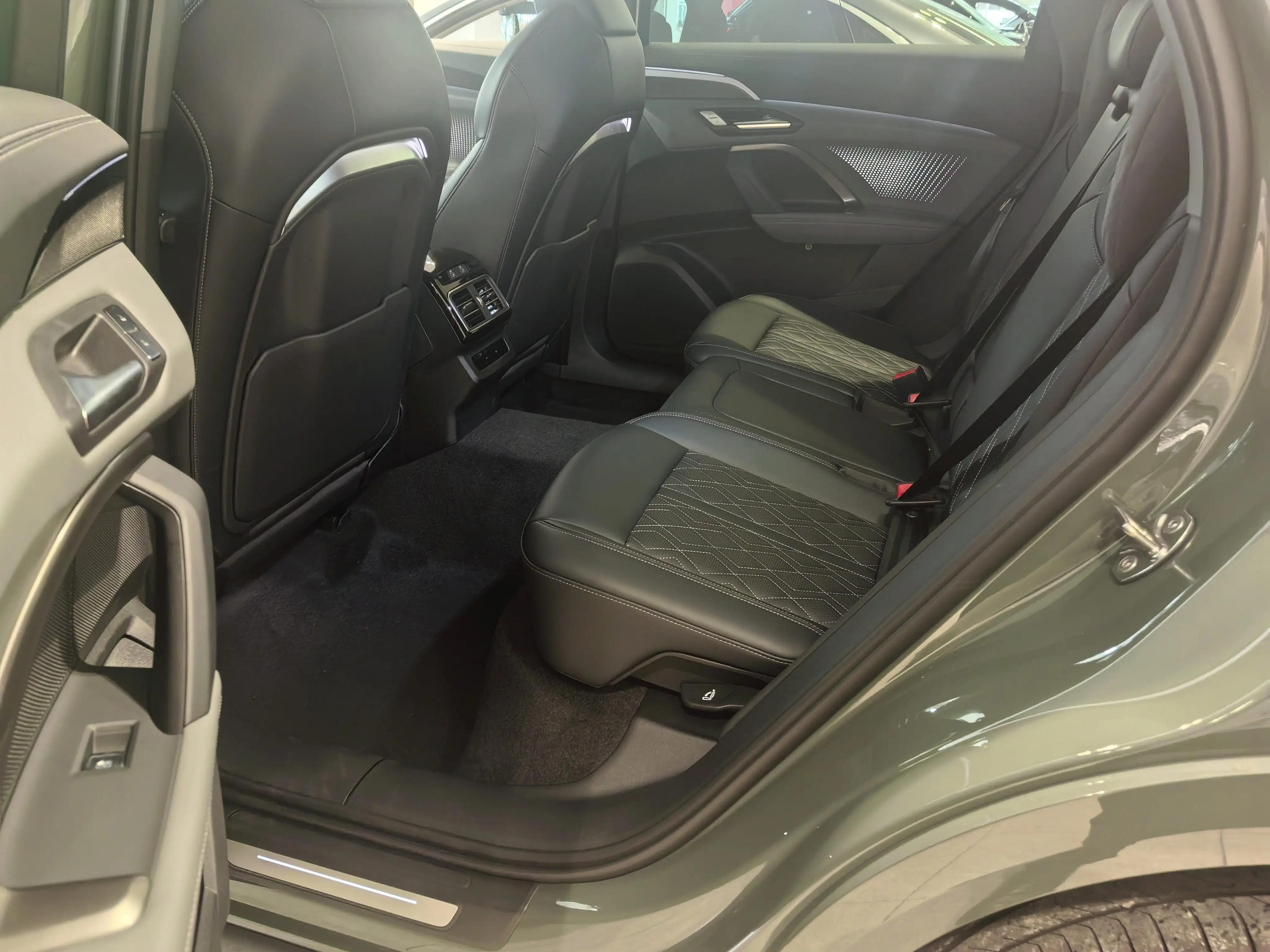 Audi 2026 Q5L 20 T 10 million users exclusive version of automatic gear 4