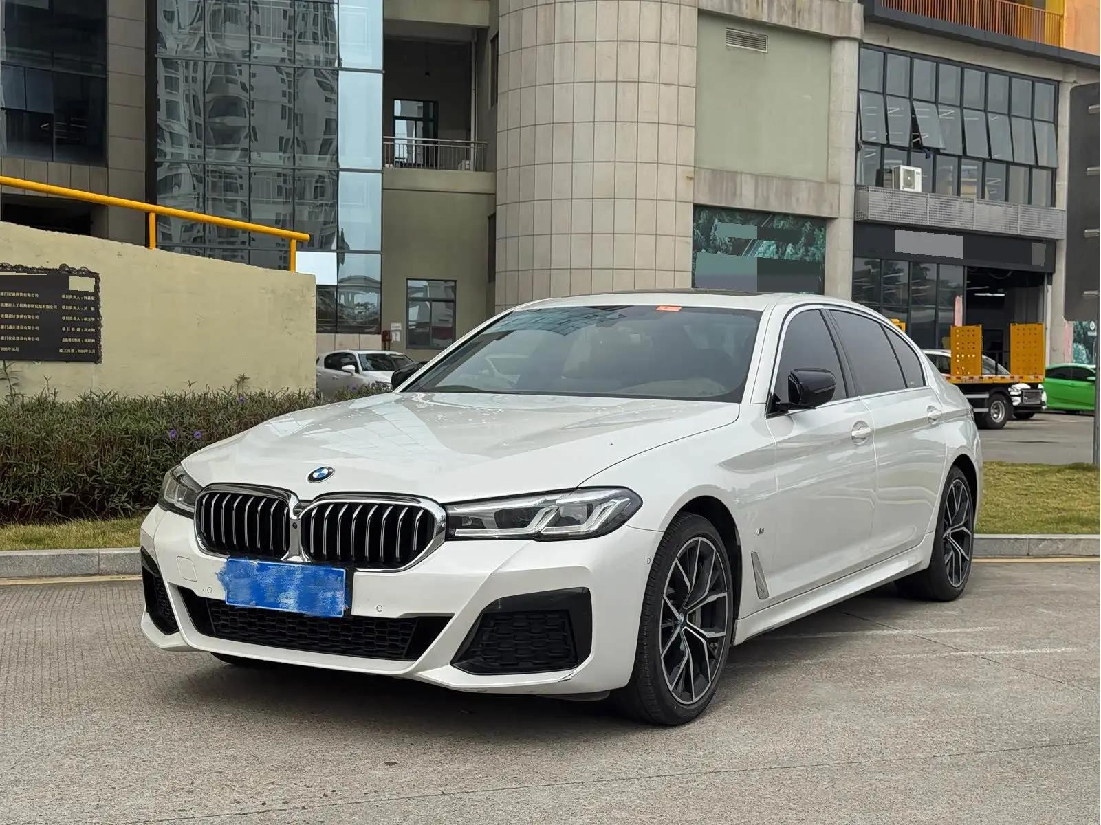 BMW 5 Series 2020 530Li Exclusive M Sports Suit