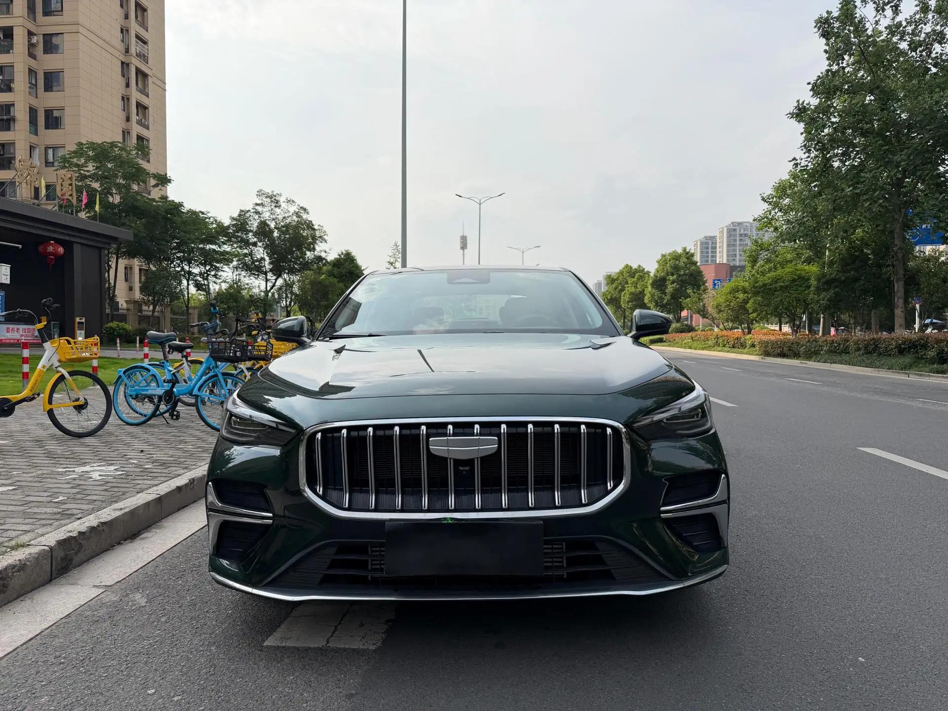 Geely 2026 Emgrand -3-compartment 1.5T Flagship Automatic Gear 2