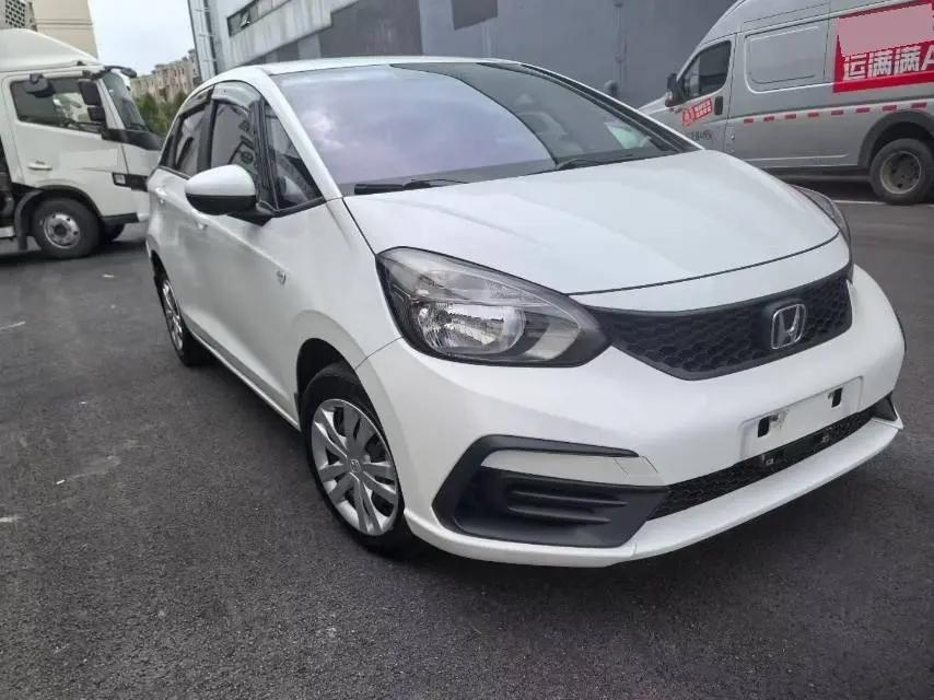 Fit 2021 1.5L CVT Tide Edition 3