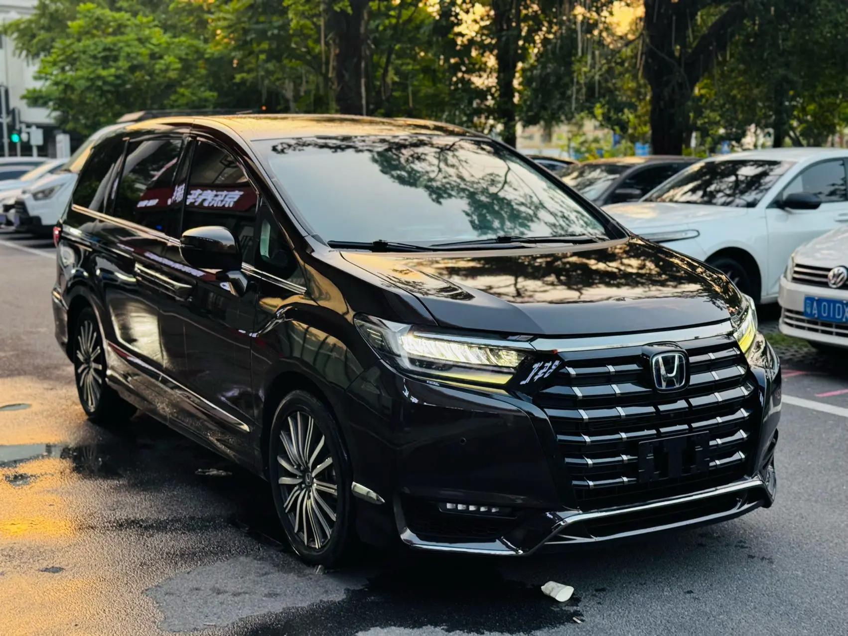 Elyson 2022 2.0L e:HEV Extreme Edition 2