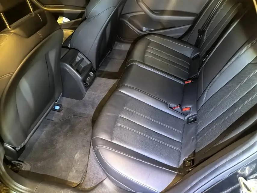 Audi A4L 2020 40 TFSI Deluxe Dynamic 2