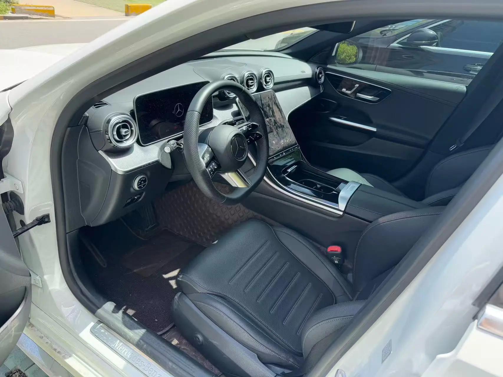 Mercedes Benz C- Class 2025 Model C 260 L 48V 1.5T Sport Version Automatic 2