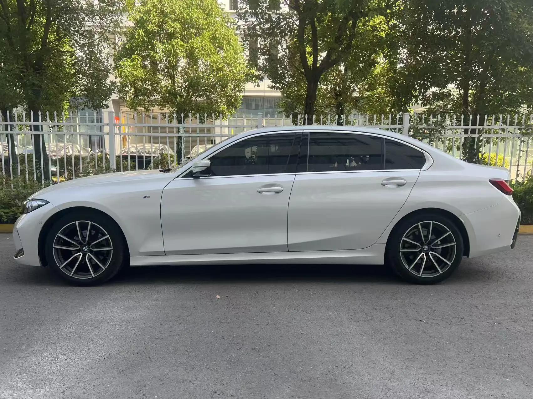 BMW 3 Series 2025 Model 325Li 2.0T M Sport Package Automatic 8