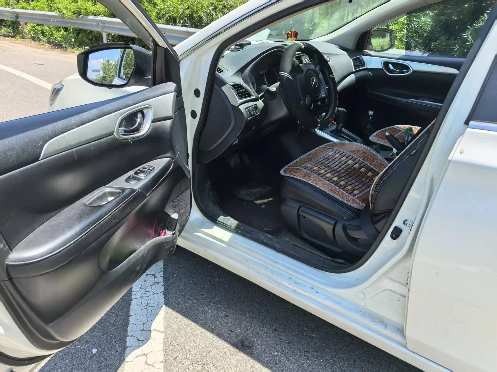 Nissan 2024 Sylphy Classic 1.6 CVT XE Comfort Edition Automatic 4