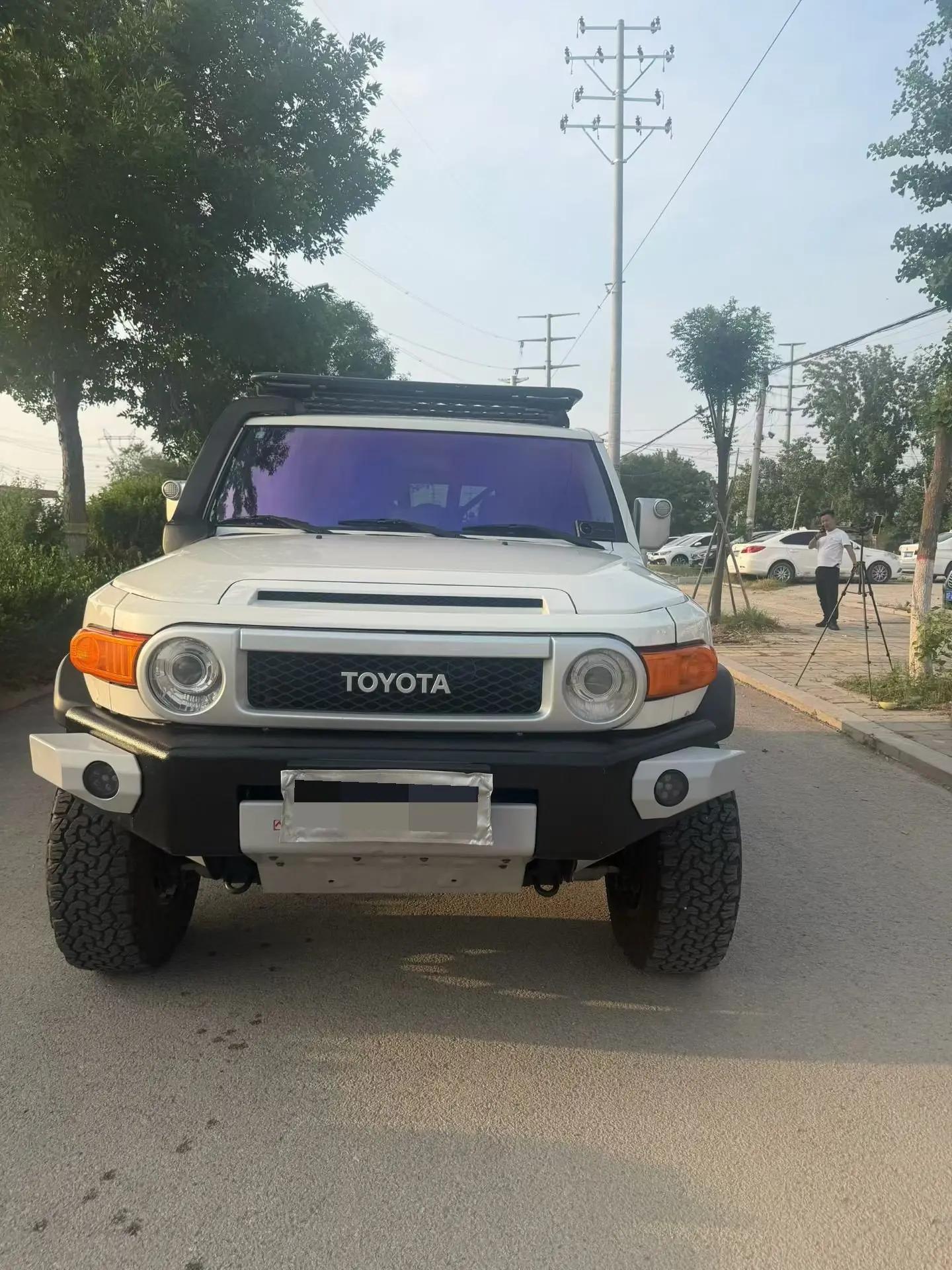 Toyota FJ Cool Road Ze (Imported) 2018 FJ Cool Road Ze 4.0 Middle East Edition Automatic Gear 2