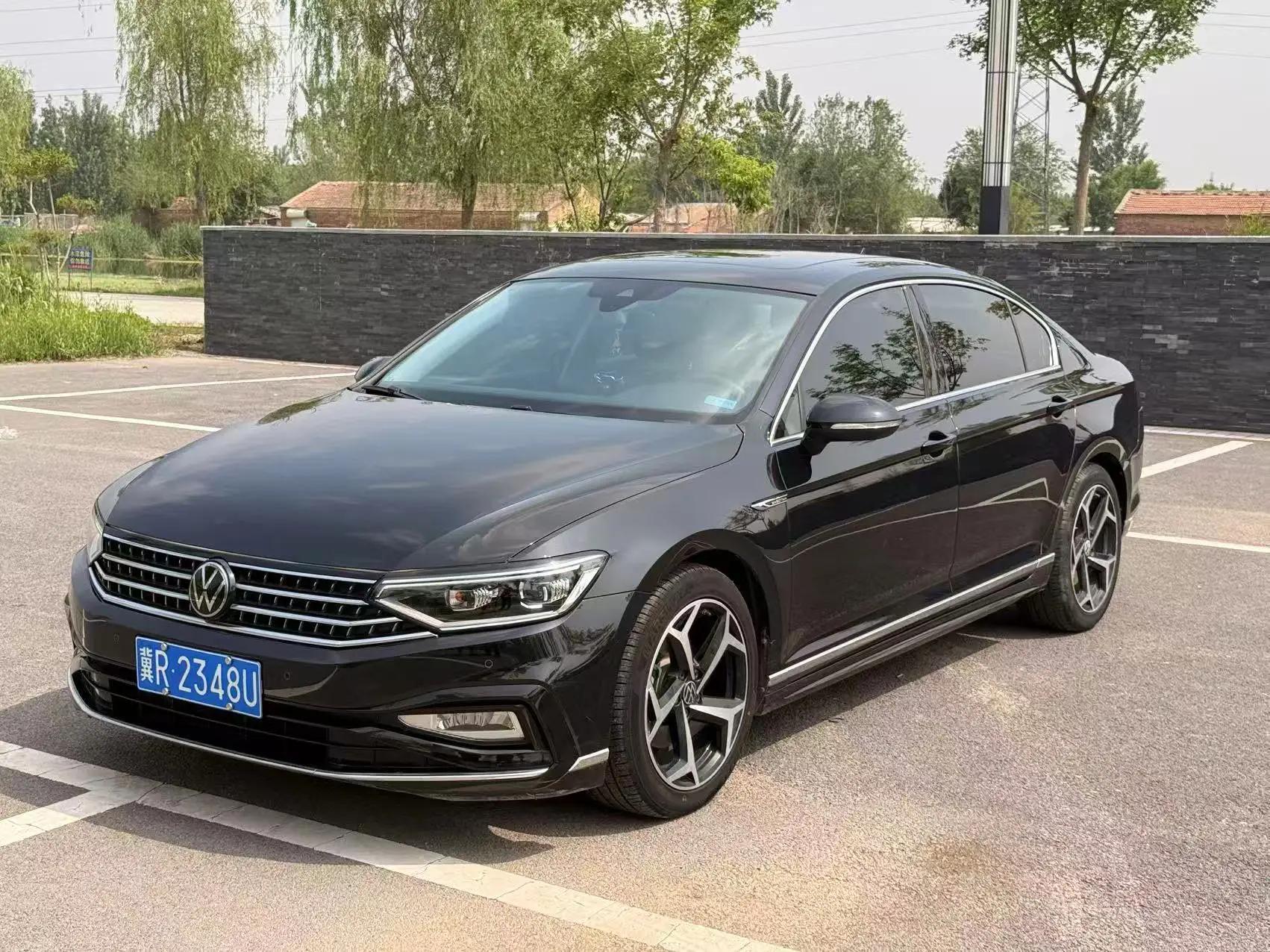 Magotan 2022 330TSI DSG Basic