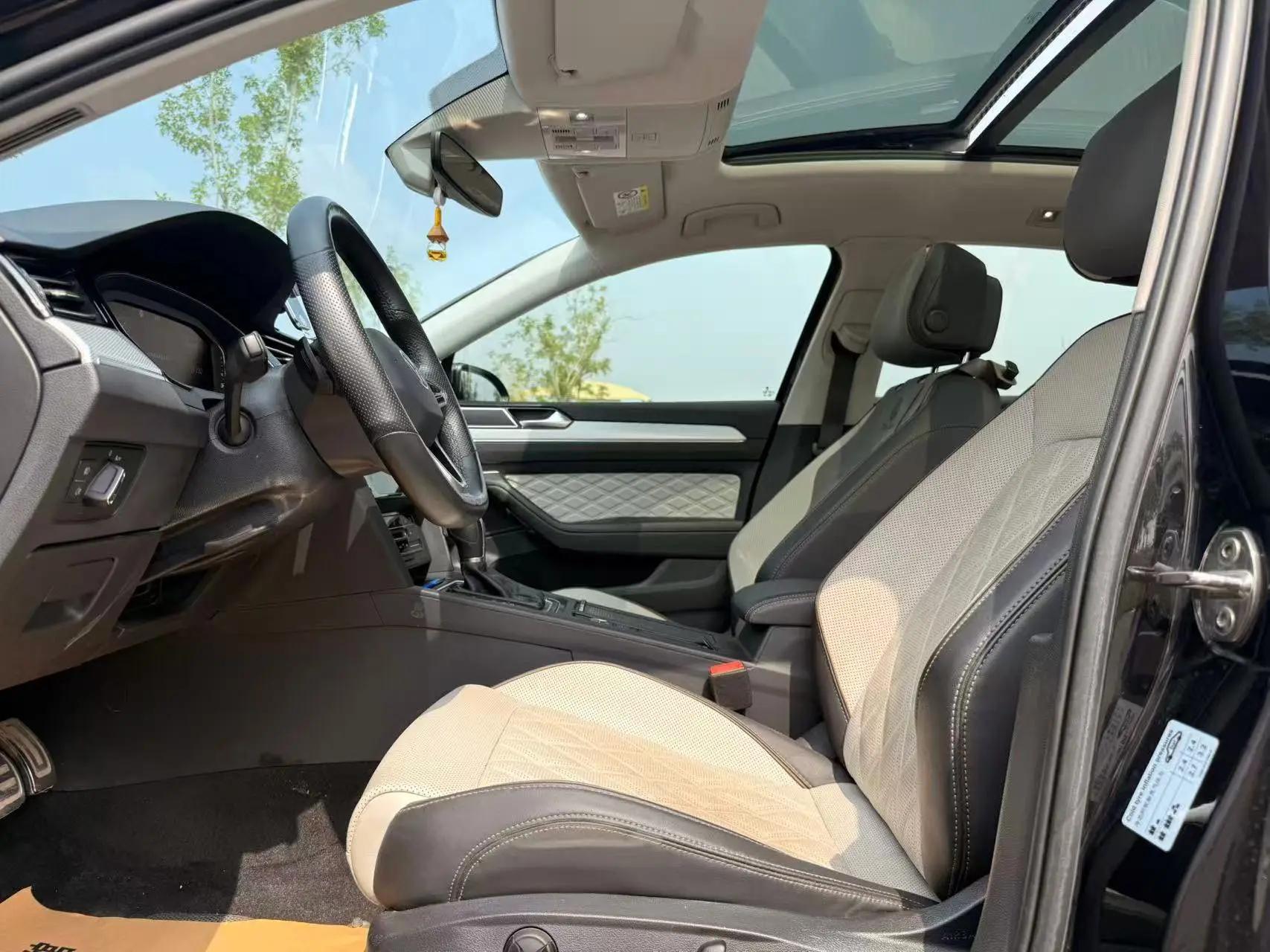 Magotan 2022 330TSI DSG Basic 5