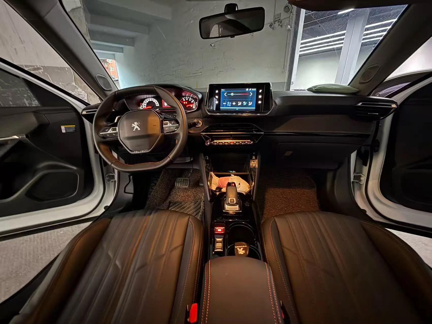 Peugeot 2008 2022 230THP THE ONE 5