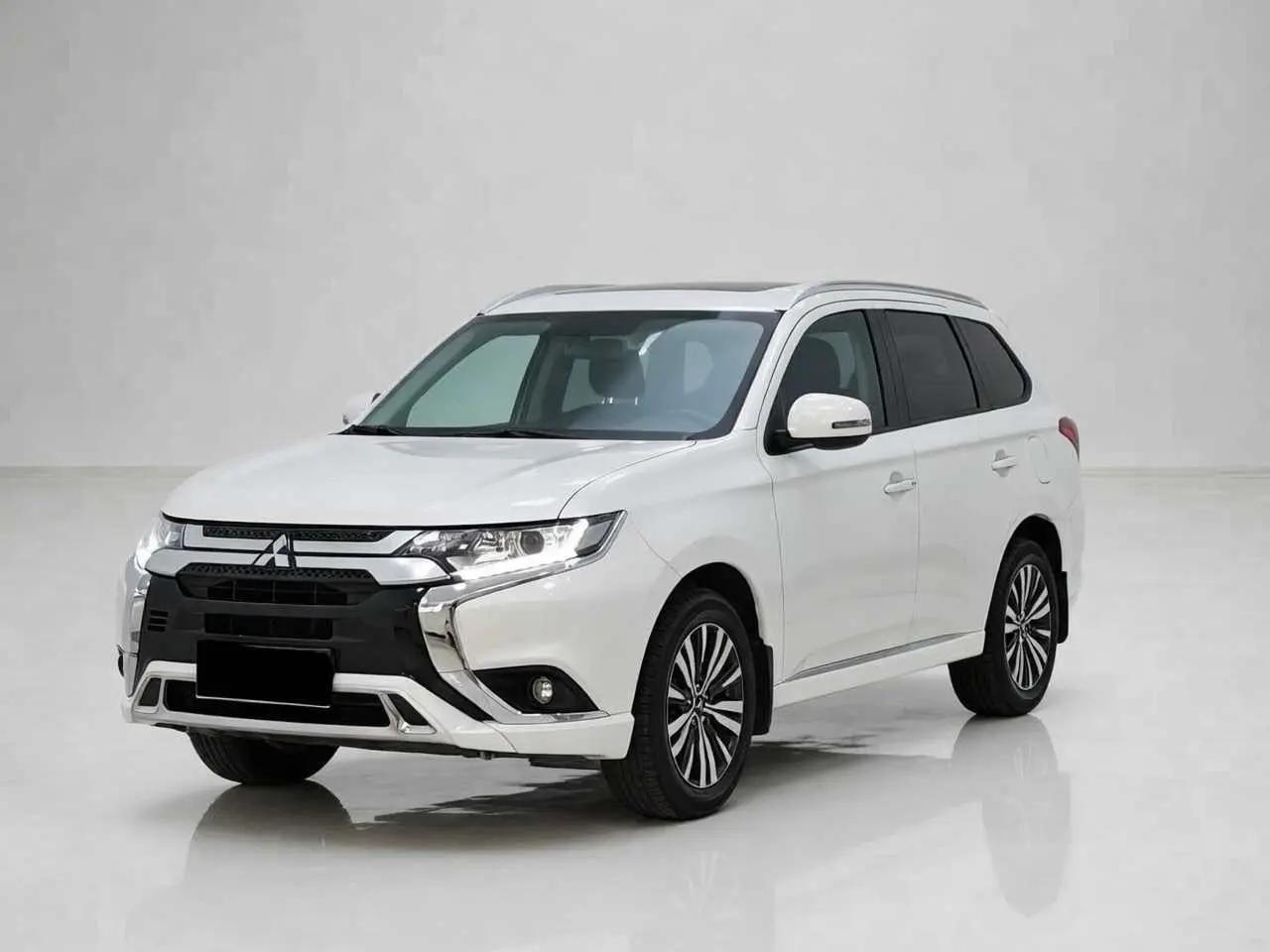 Outlander 2020 2.0L Two-Drive Enjoy Edition 5