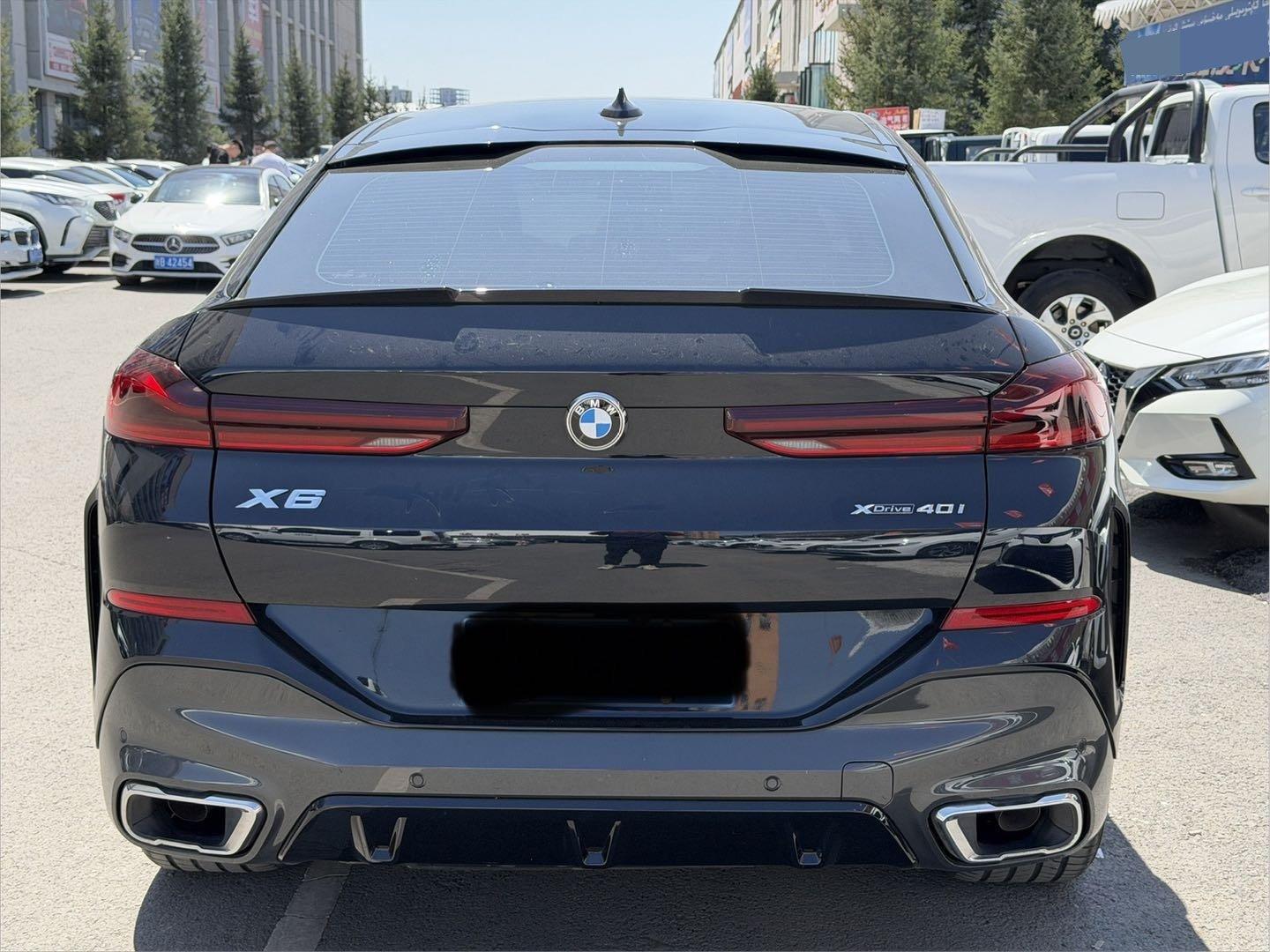 BMW X6 2022 facelift xDrive40i M sports suit 3