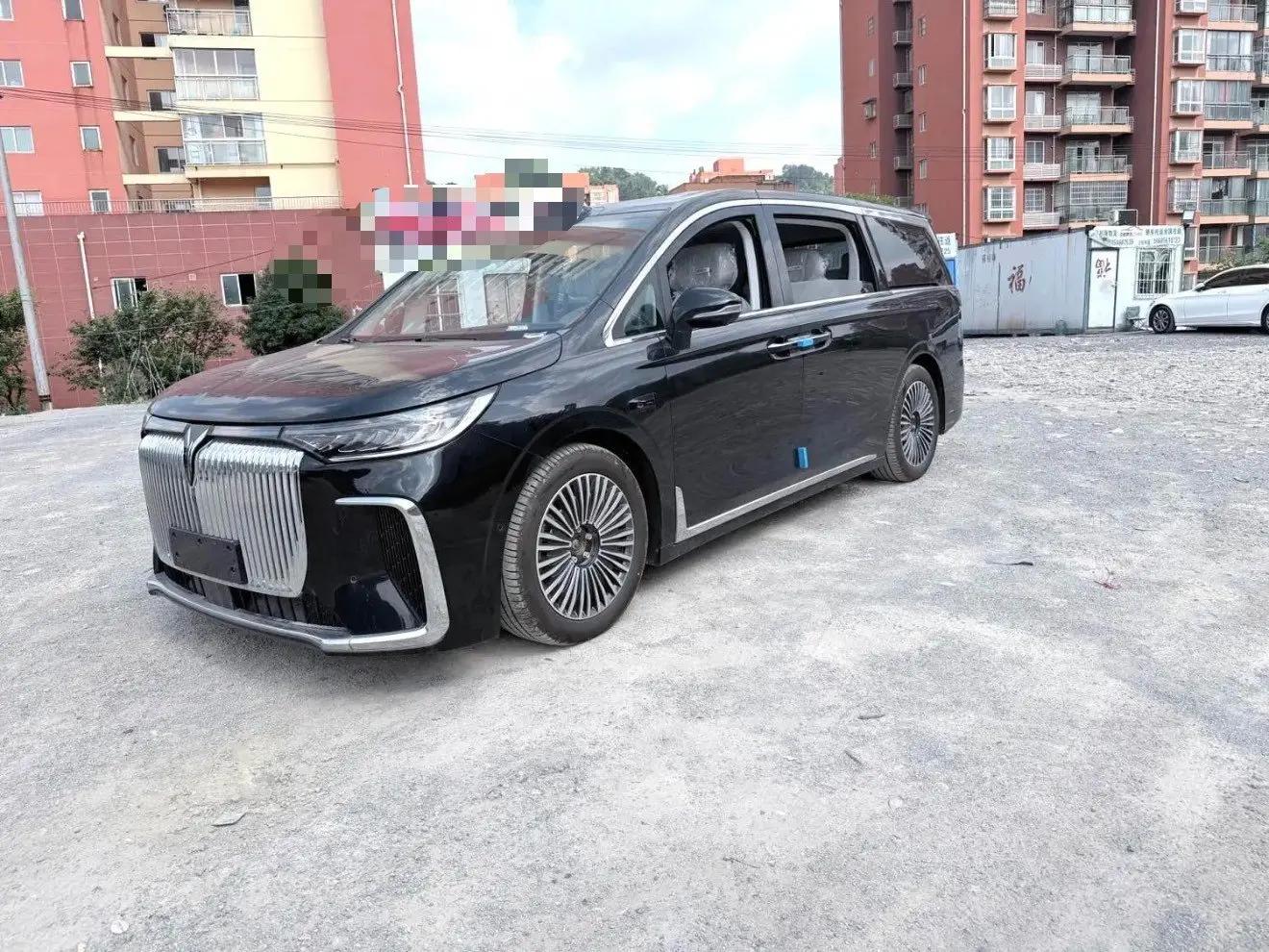 打开图片灯箱:Voyah 2025 dreamers PHEV 1.5T four-wheel drive flagship dry Kun version automatic gear