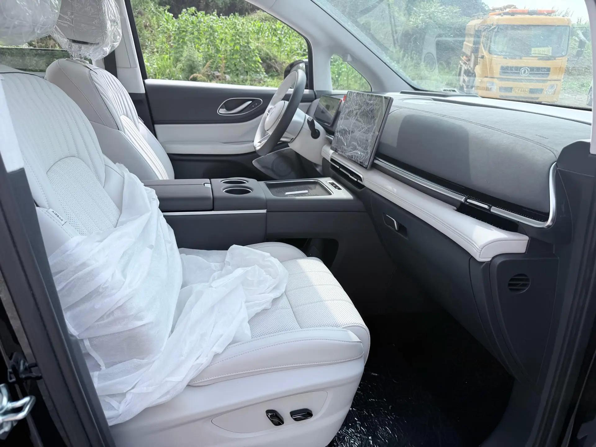 Voyah 2025 dreamers PHEV 1.5T four-wheel drive flagship dry Kun version automatic gear 4