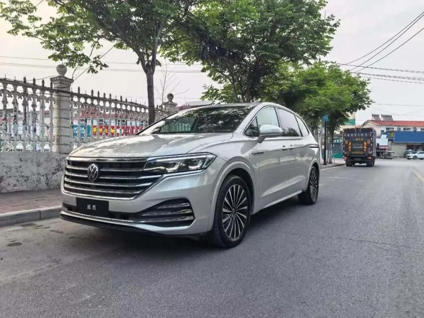 Открыть галерею: Volkswagen 2024 Viloran 2.0TSI 380TSI Flagship Edition Automatic