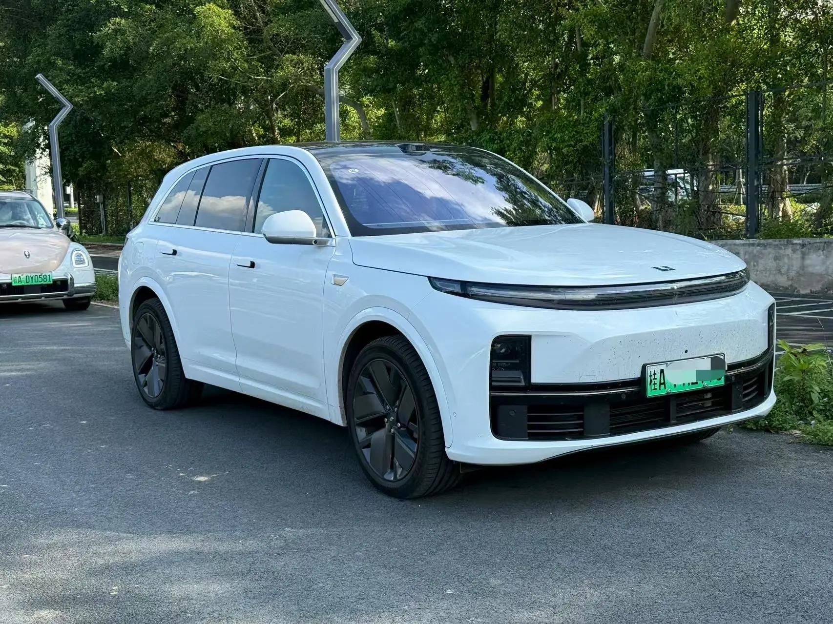Li 2025 L7 Max Intelligent Refreshed Version Automatic Transmission 4