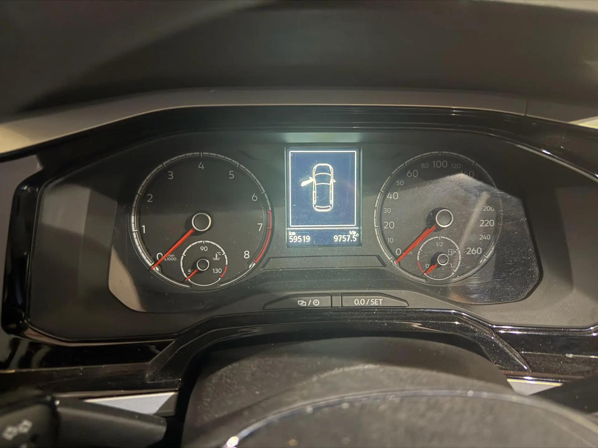 Polo 2019 Plus 1.5L Auto Colorful Technology Edition 10