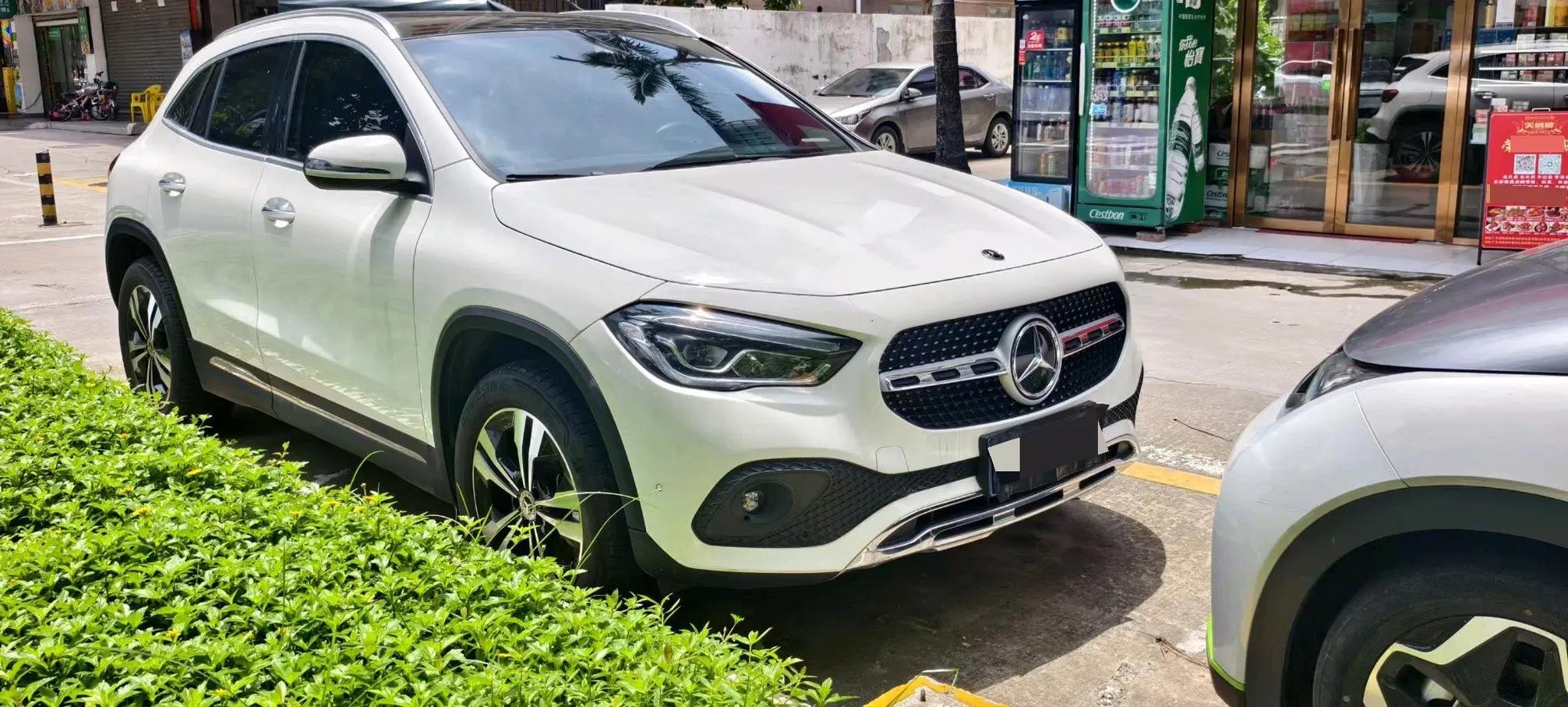 Mercedes Benz GLA 2023 GLA 220 3