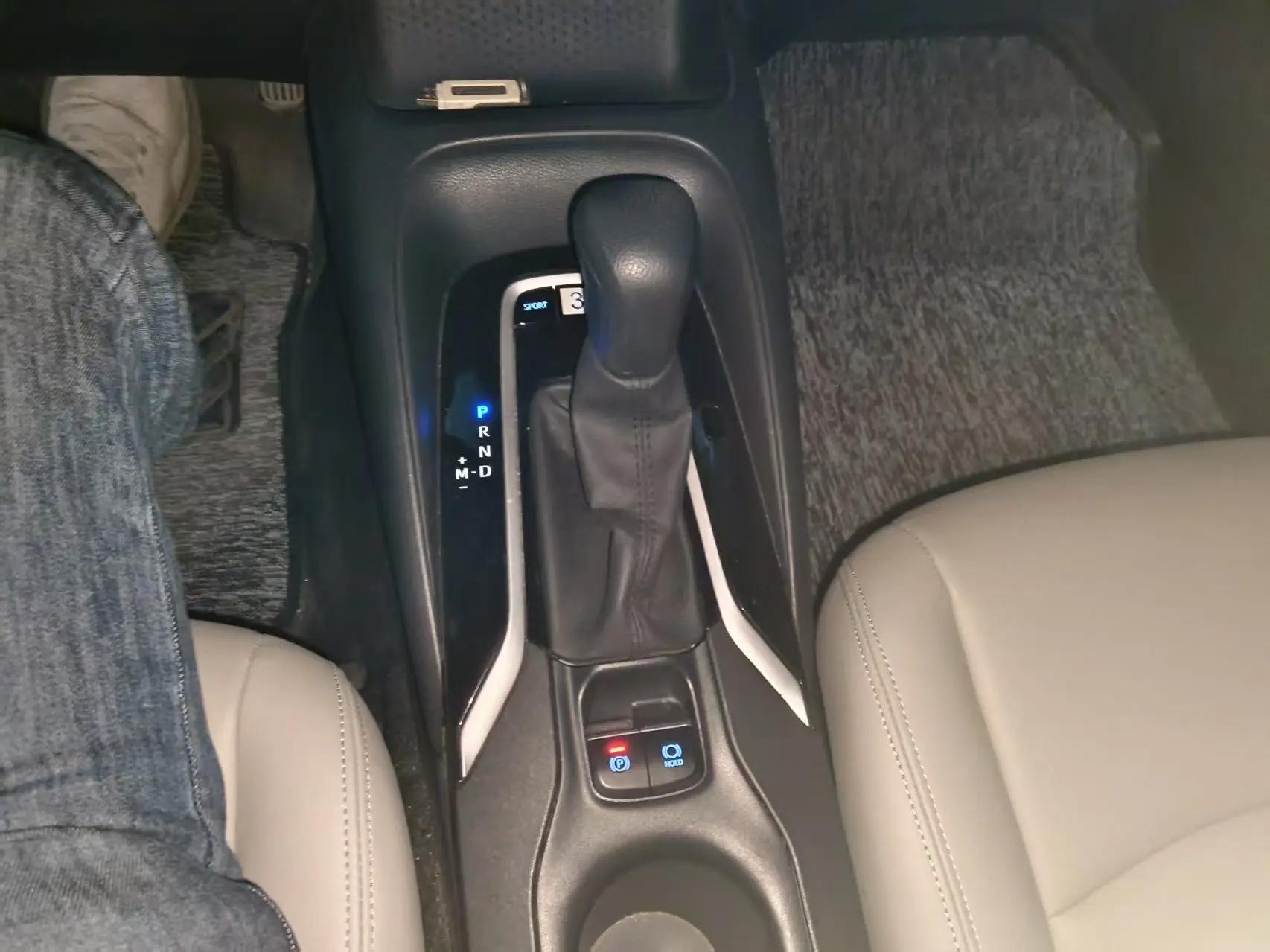 Corolla 2019 1.2T S-CVT GL-i Elite Edition 7