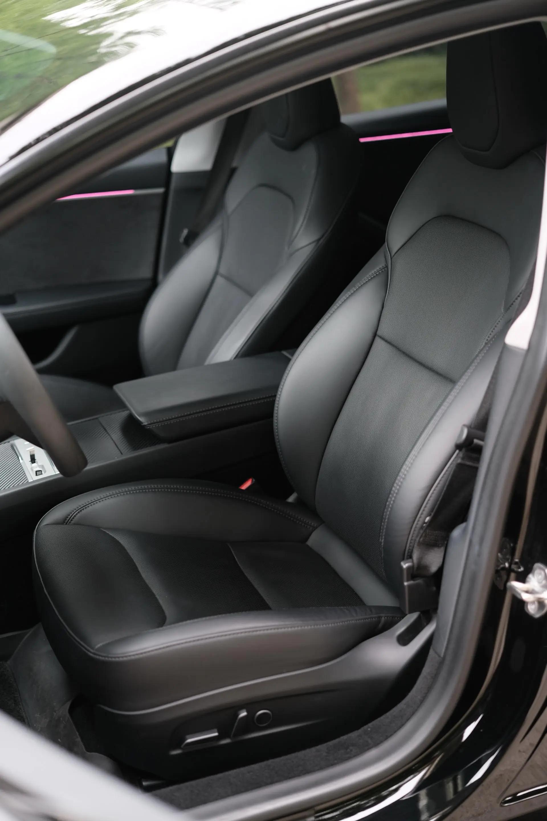 Model 3 2023 long-range all-wheel drive 7