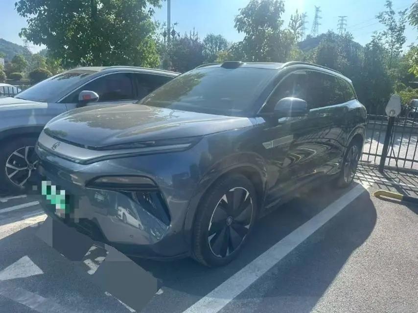 Tang L 2025 EV 600KM four-wheel drive laser Radar flagship