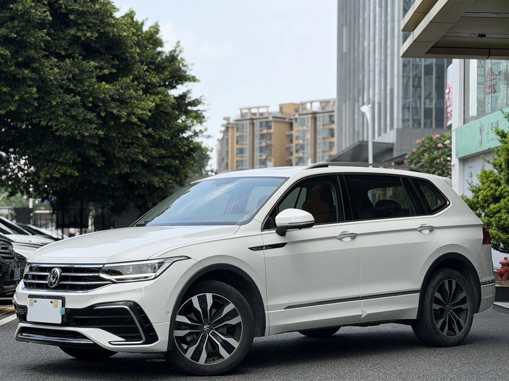 Tiguan L 2022 380TSI automatic four-wheel drive R-Line Yuexiang Edition 7 seats