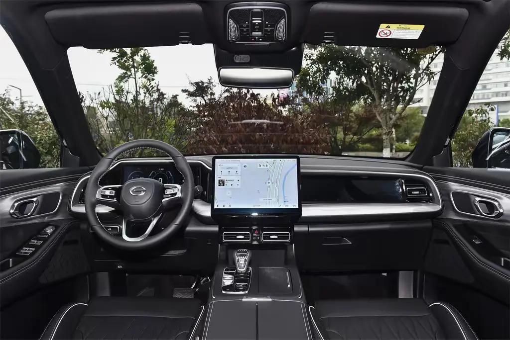 Chuanqi 2025 GS8 2.0TGDI Pilot Series 4-wheel Drive Deluxe Edition 5-seat Automatic Gear 5